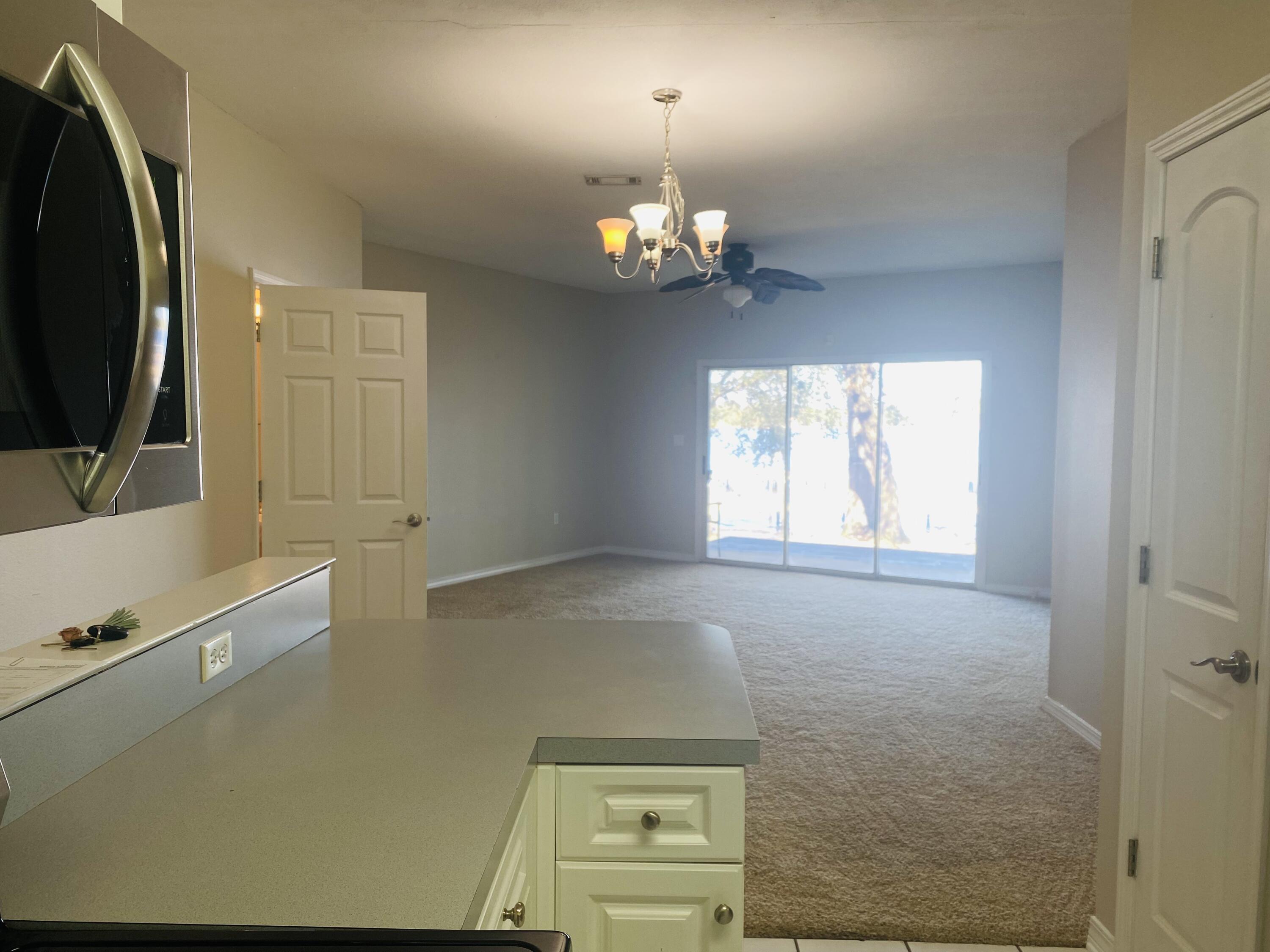 HIDDEN BAY VILLAGE - Residential Lease