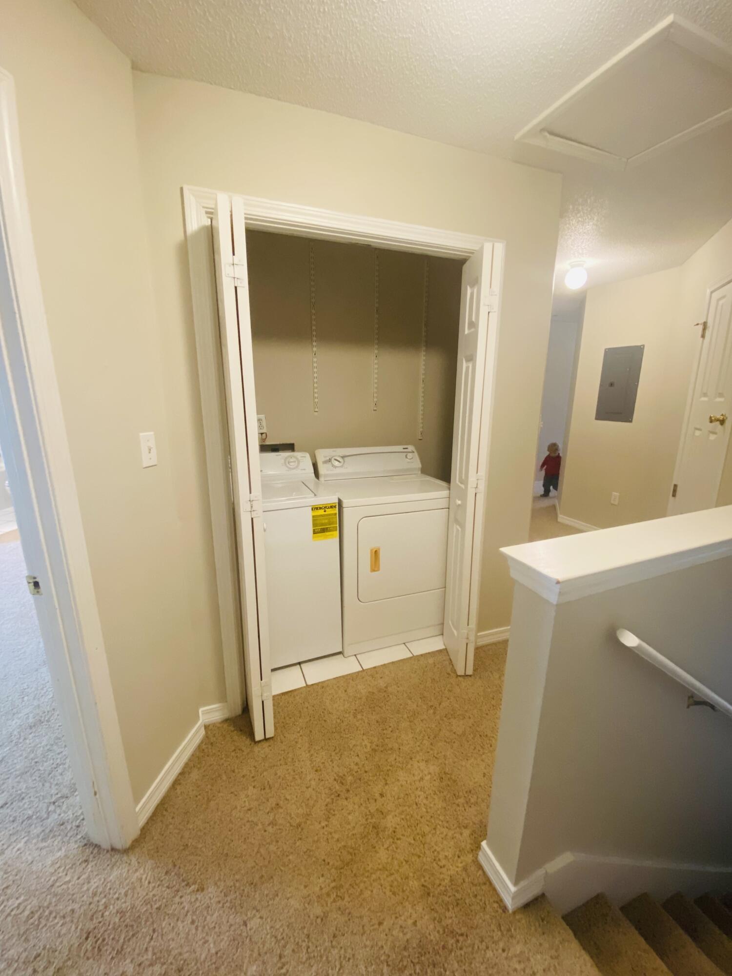 HIDDEN BAY VILLAGE - Residential Lease
