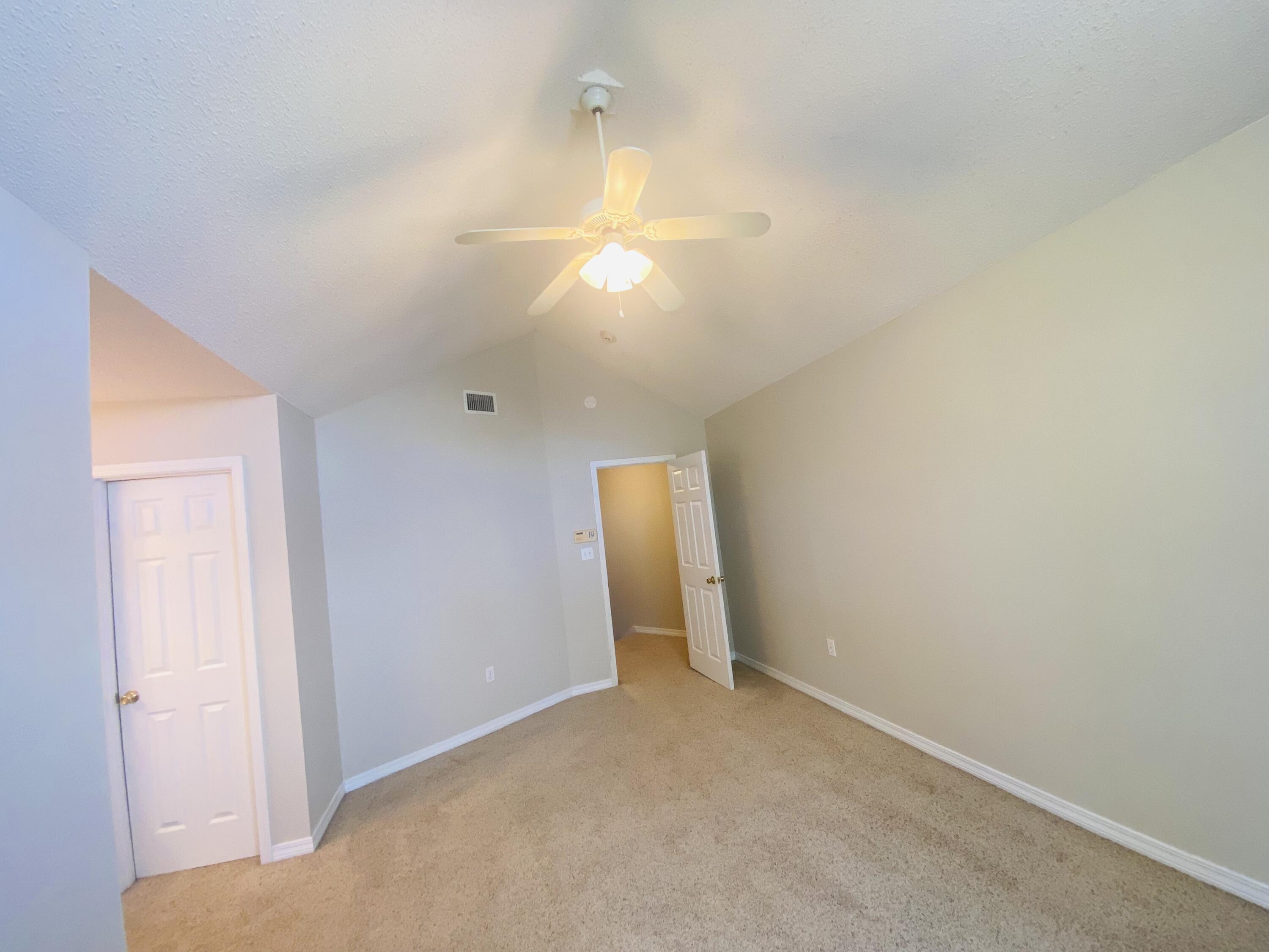 HIDDEN BAY VILLAGE - Residential Lease
