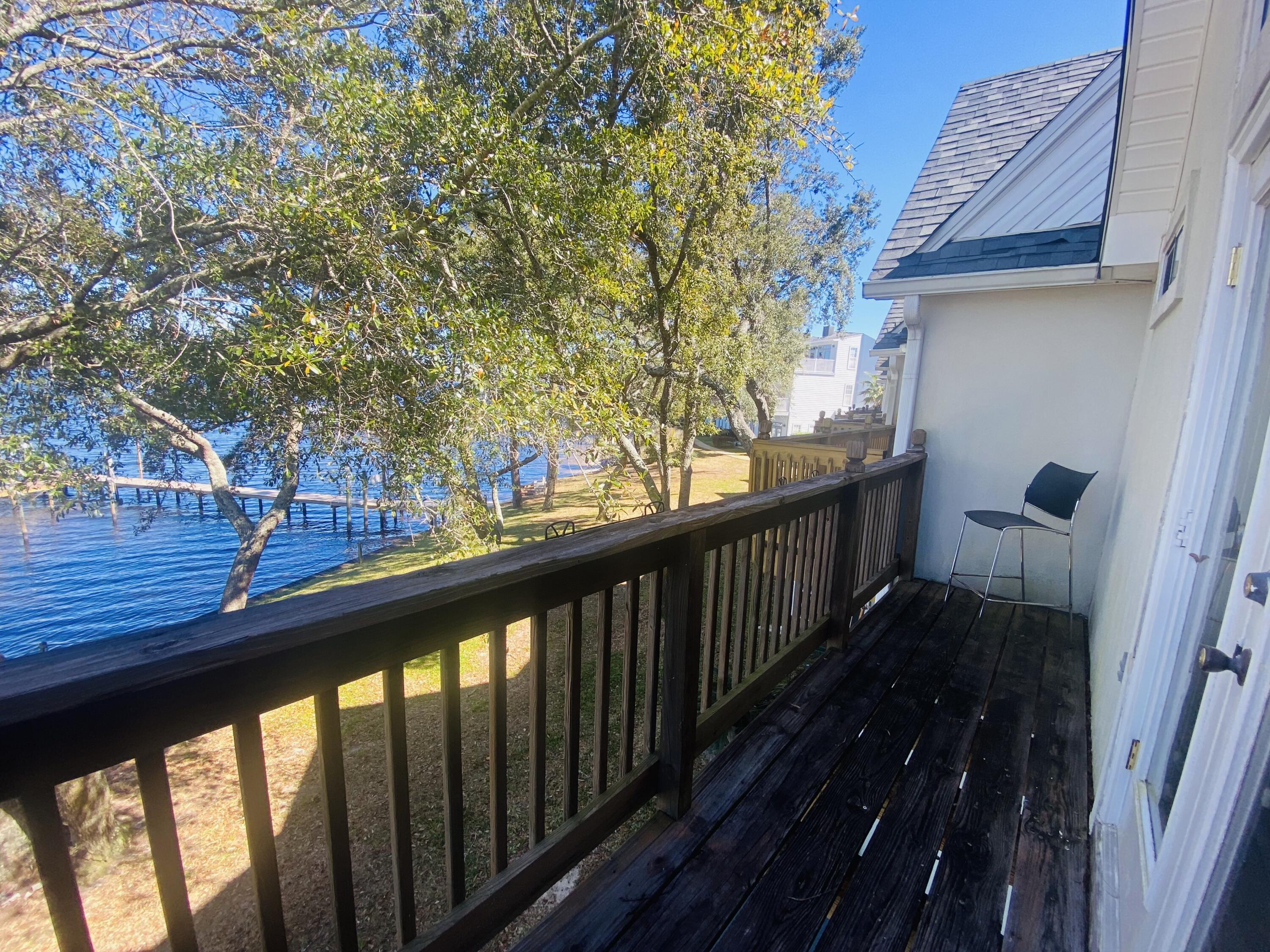 HIDDEN BAY VILLAGE - Residential Lease