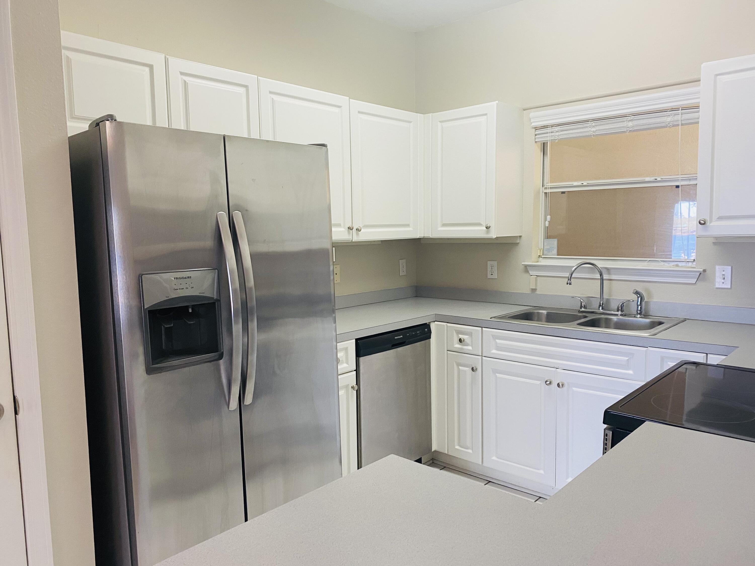 HIDDEN BAY VILLAGE - Residential Lease
