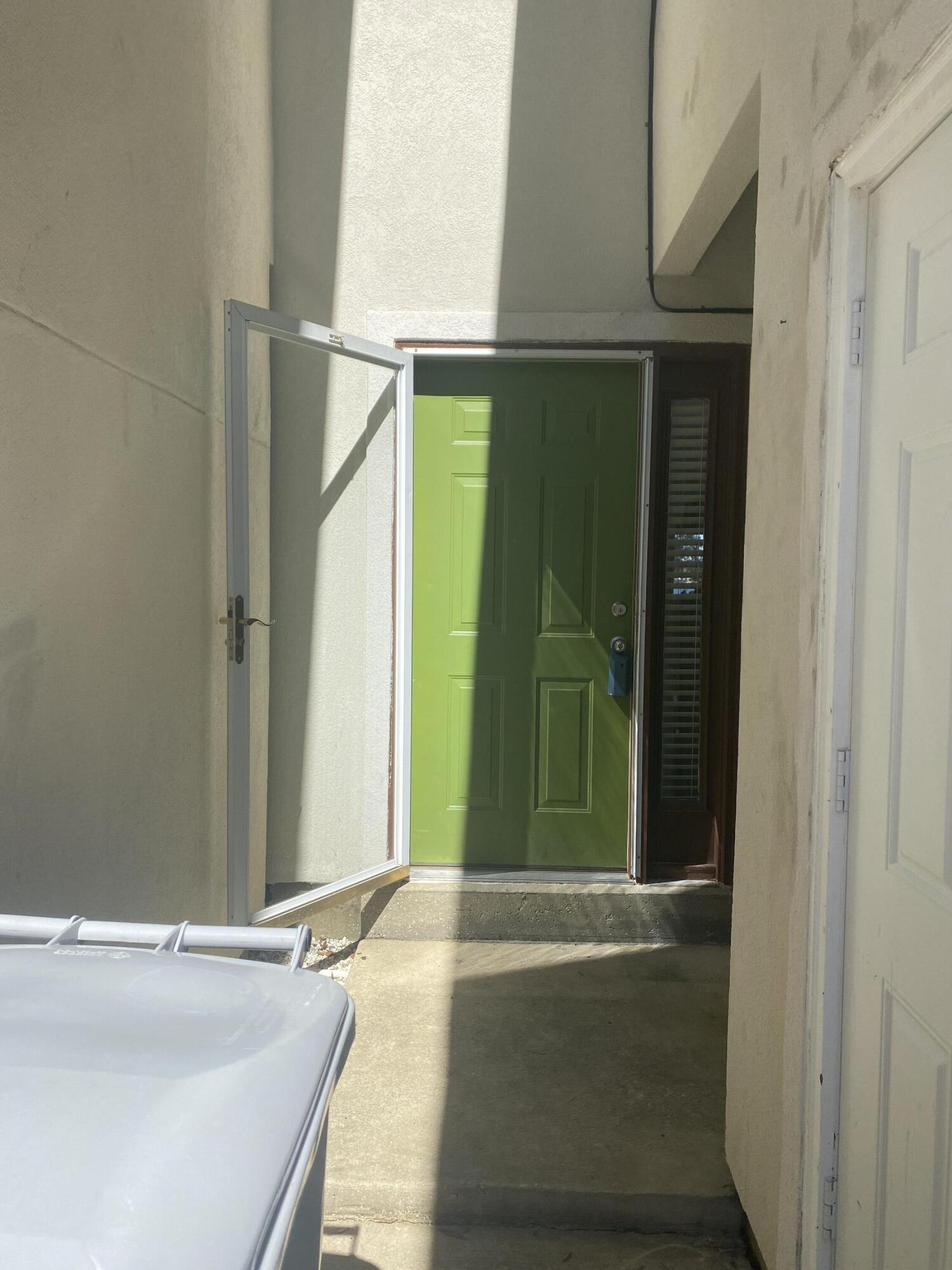 HIDDEN BAY VILLAGE - Residential Lease