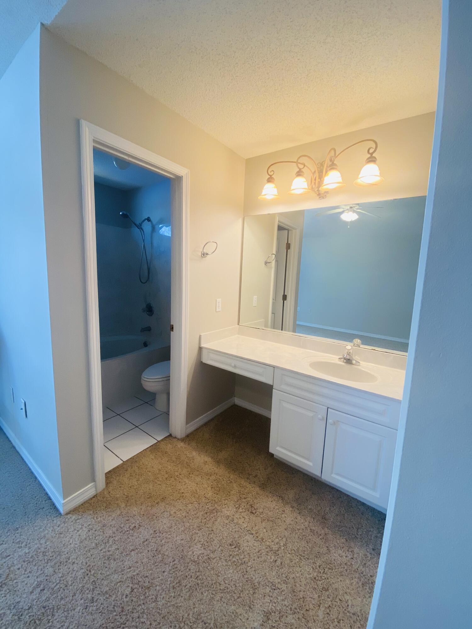 HIDDEN BAY VILLAGE - Residential Lease