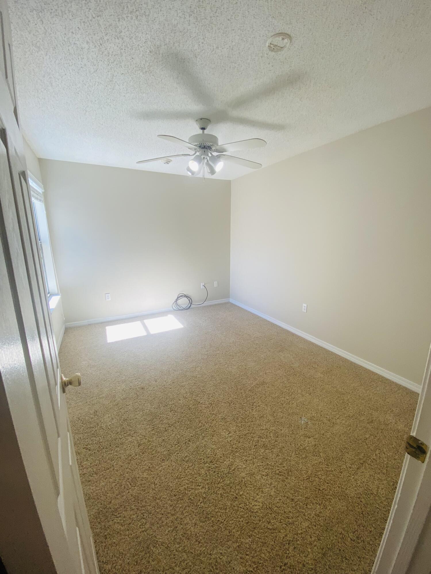 HIDDEN BAY VILLAGE - Residential Lease