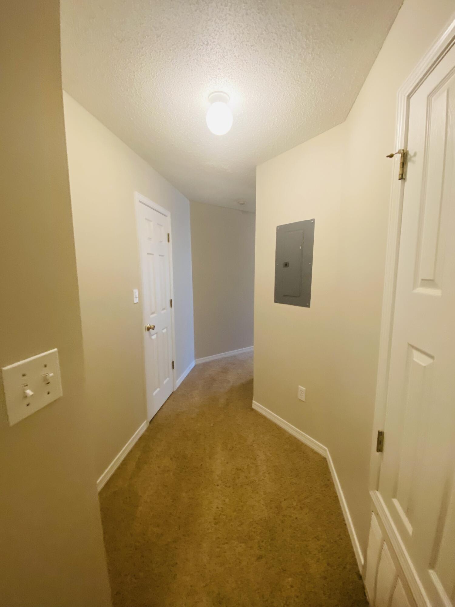 HIDDEN BAY VILLAGE - Residential Lease