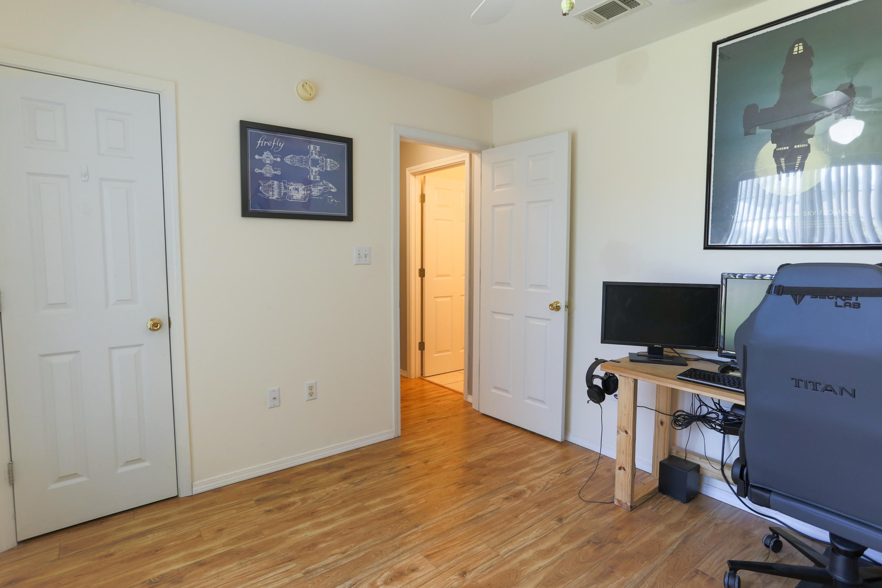 HUNTERS RUN S/D - Residential