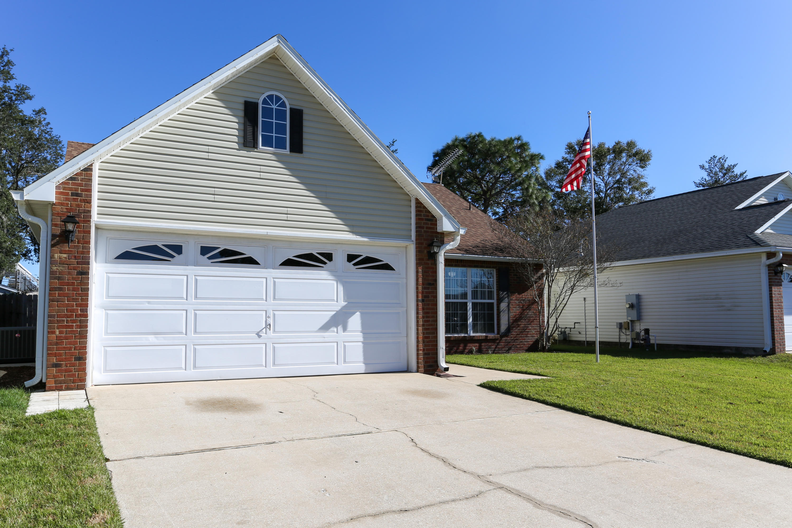 HUNTERS RUN S/D - Residential