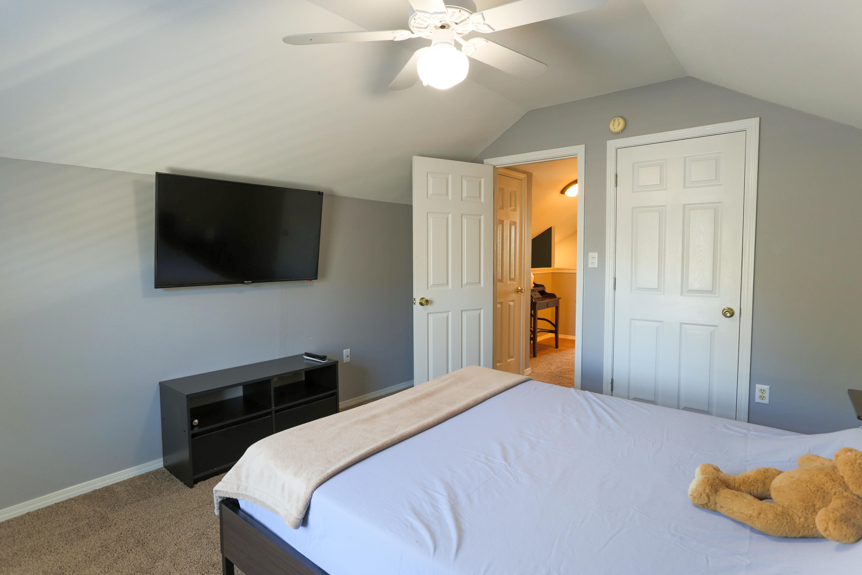 HUNTERS RUN S/D - Residential