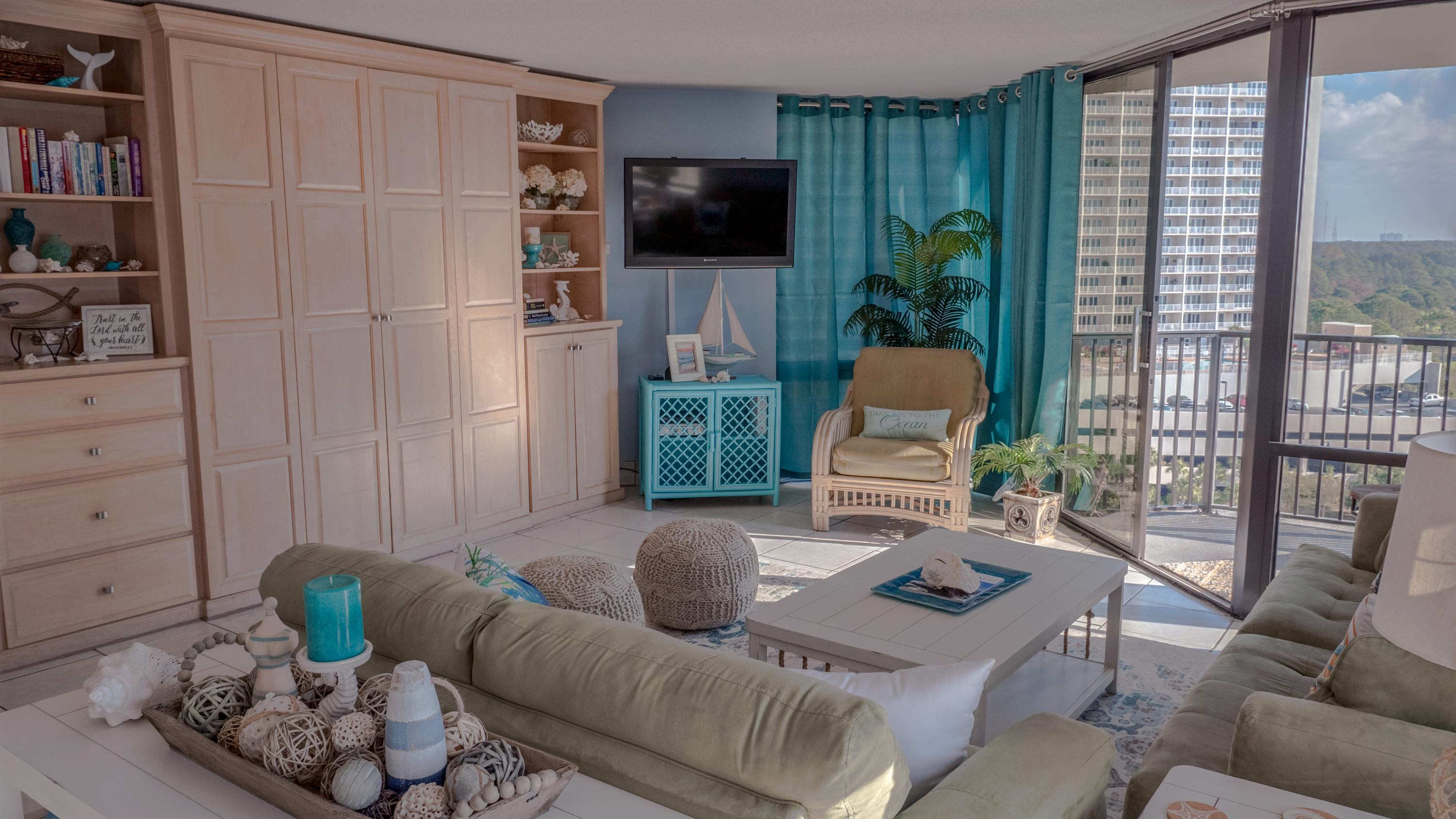 SUNBIRD CONDO - Residential