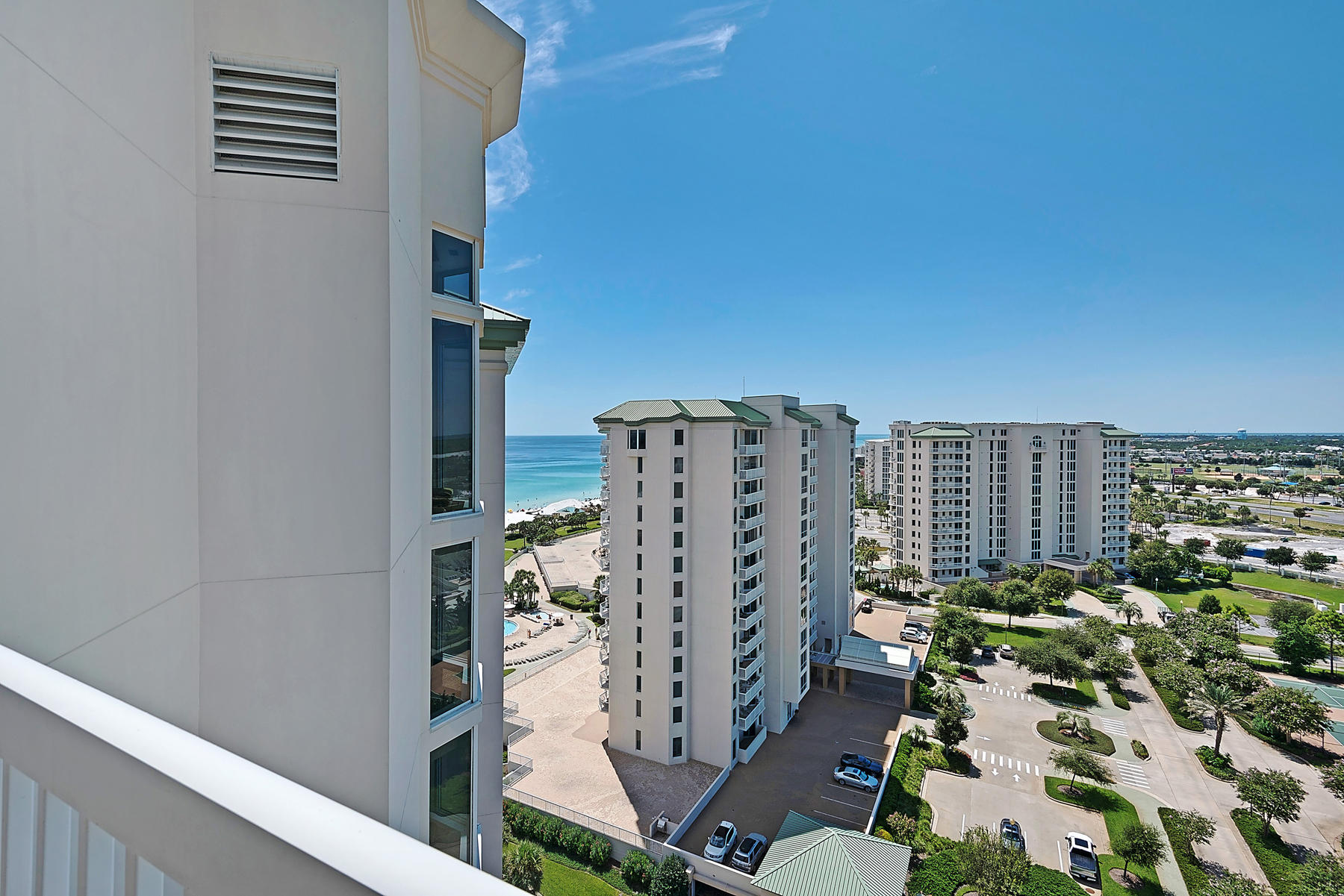 ST. BARTH AT SILVER - Residential