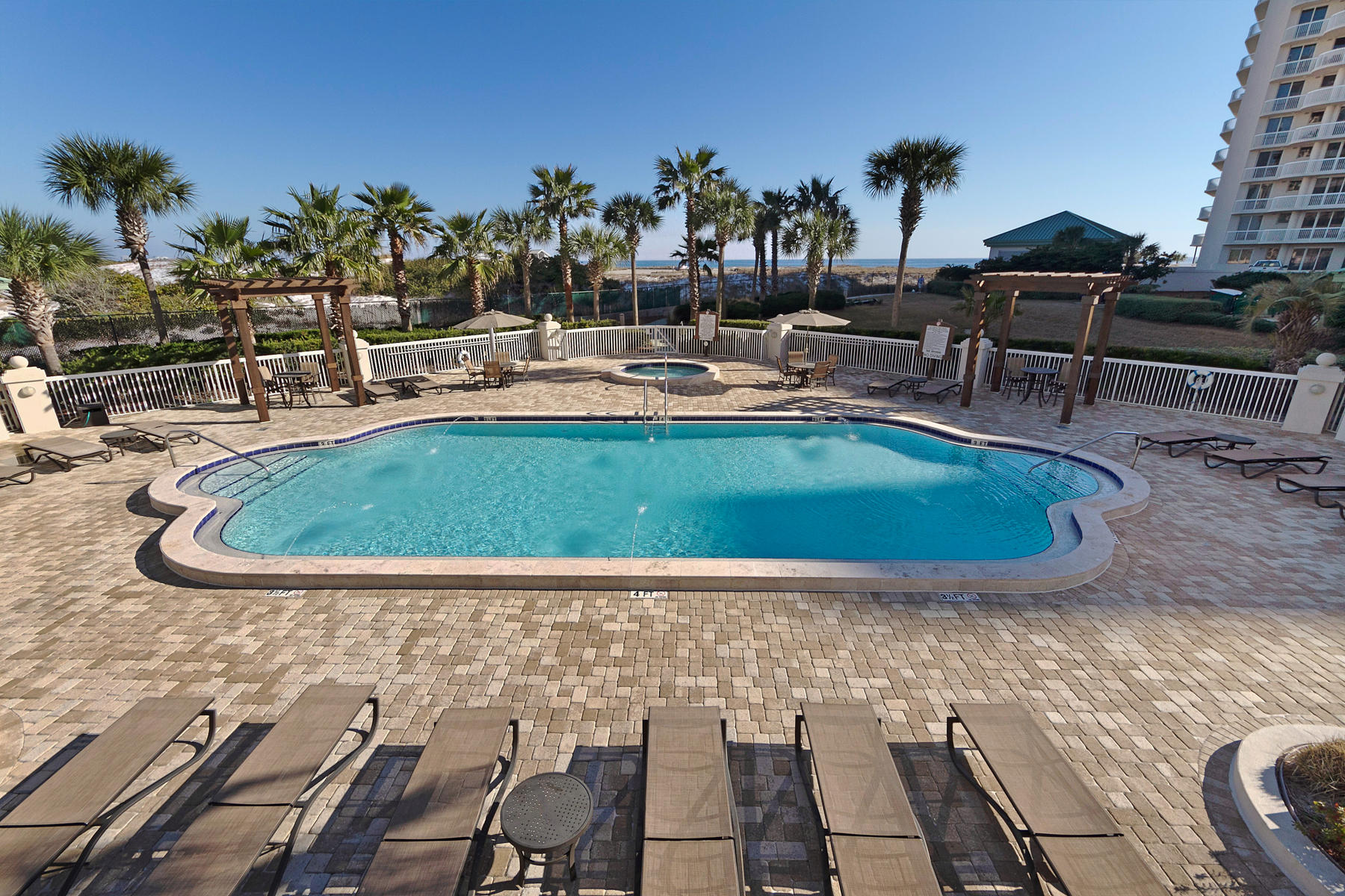 ST. BARTH AT SILVER - Residential