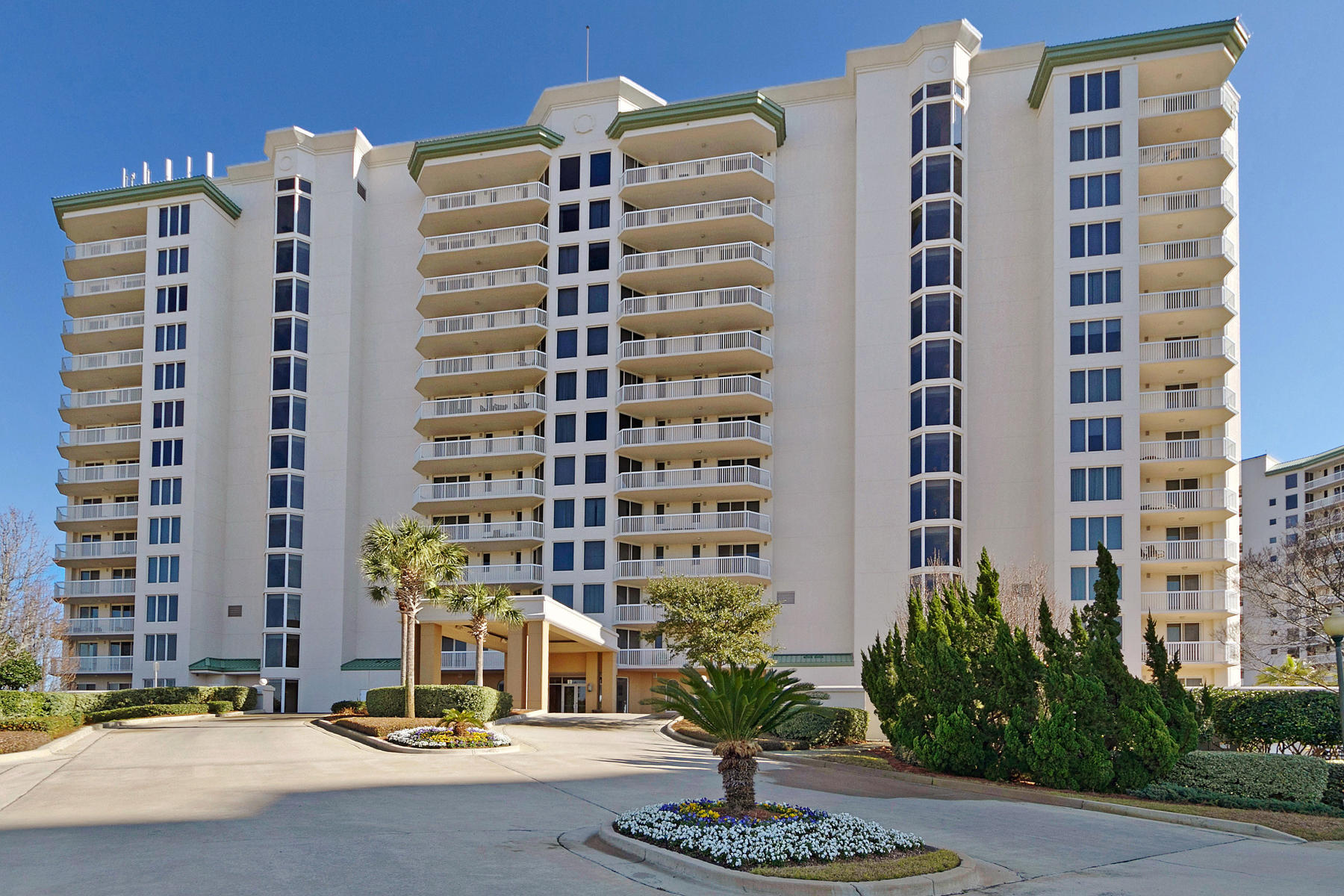 ST. BARTH AT SILVER - Residential