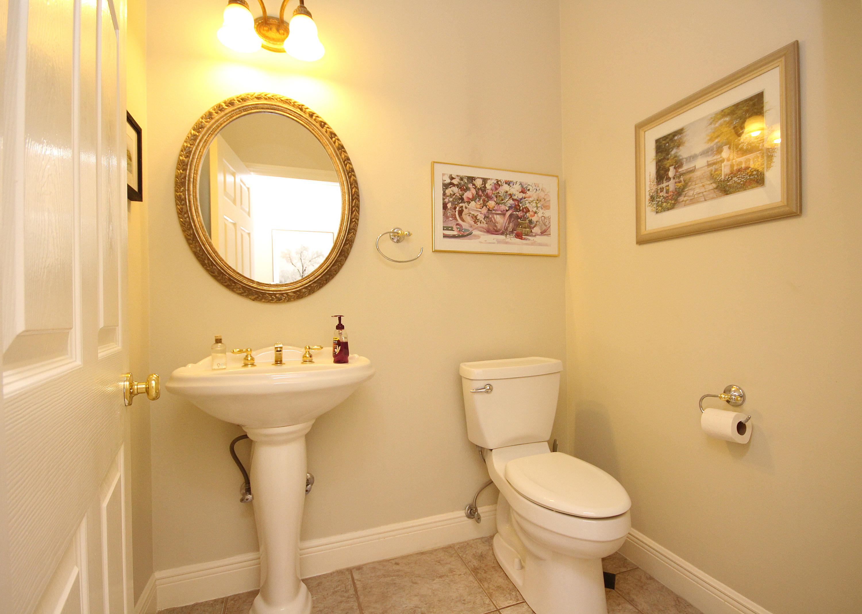 MAGNOLIA LAKE S/D AT BLUEWATER BAY - Residential