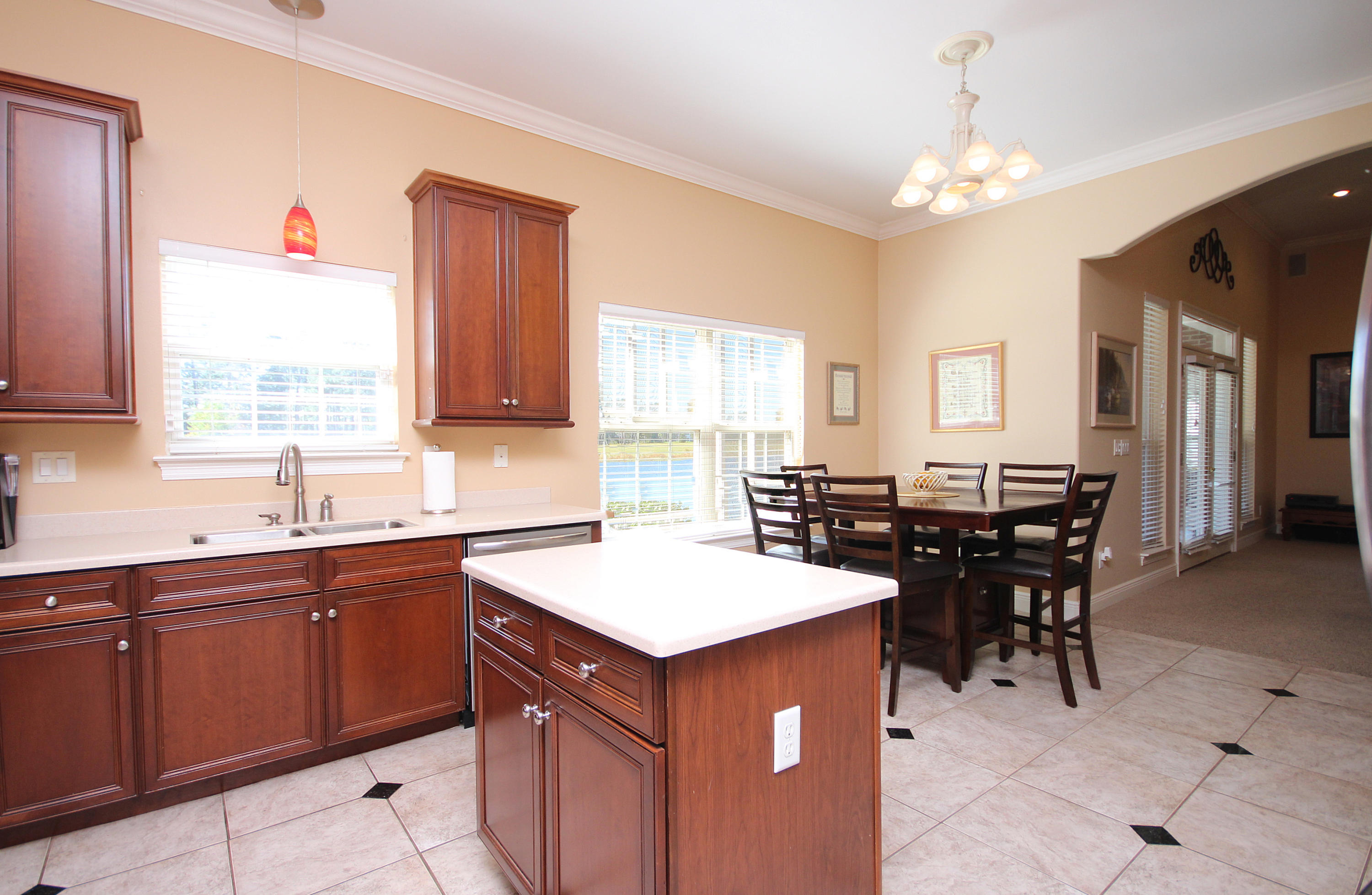 MAGNOLIA LAKE S/D AT BLUEWATER BAY - Residential