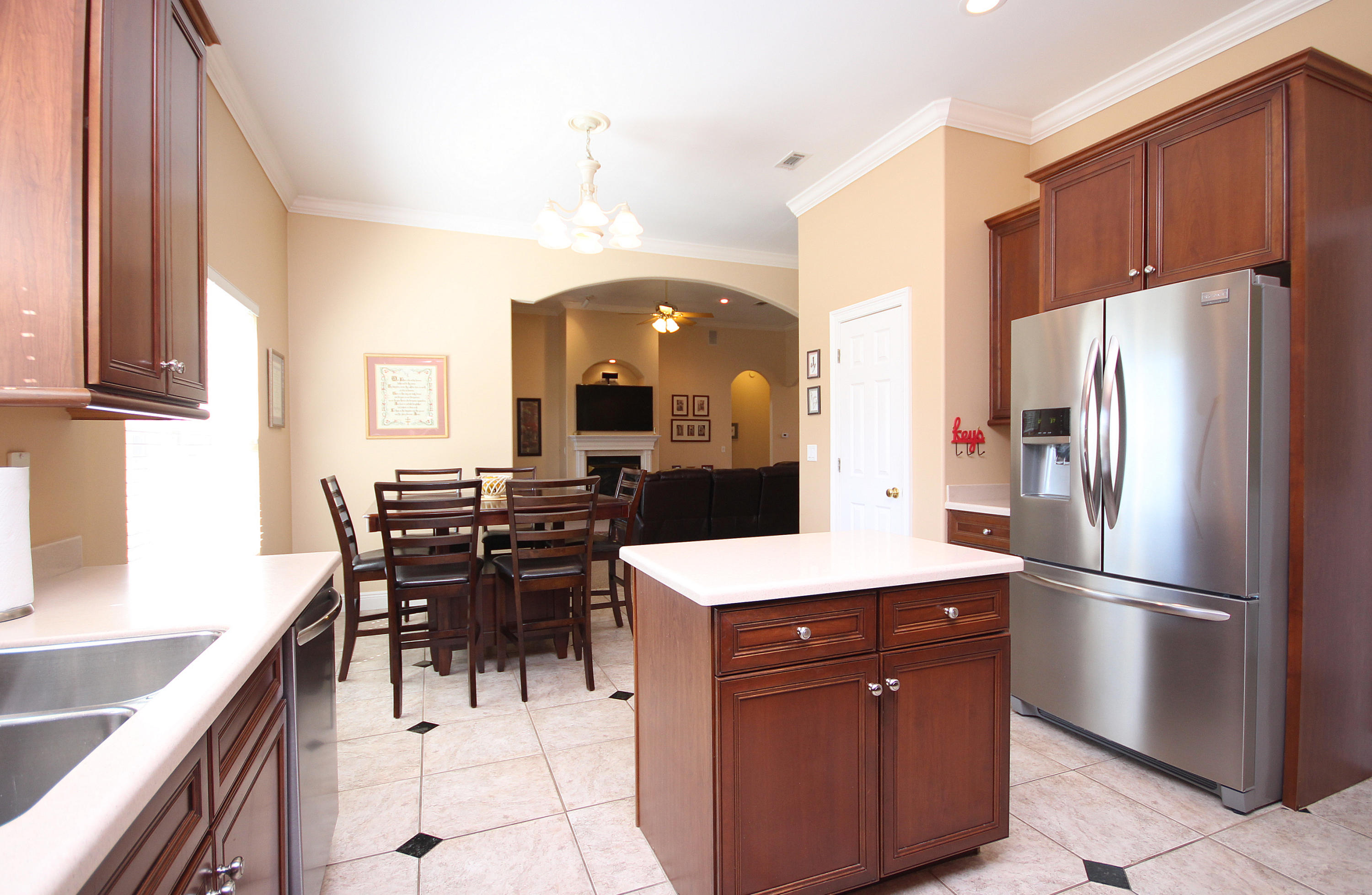 MAGNOLIA LAKE S/D AT BLUEWATER BAY - Residential