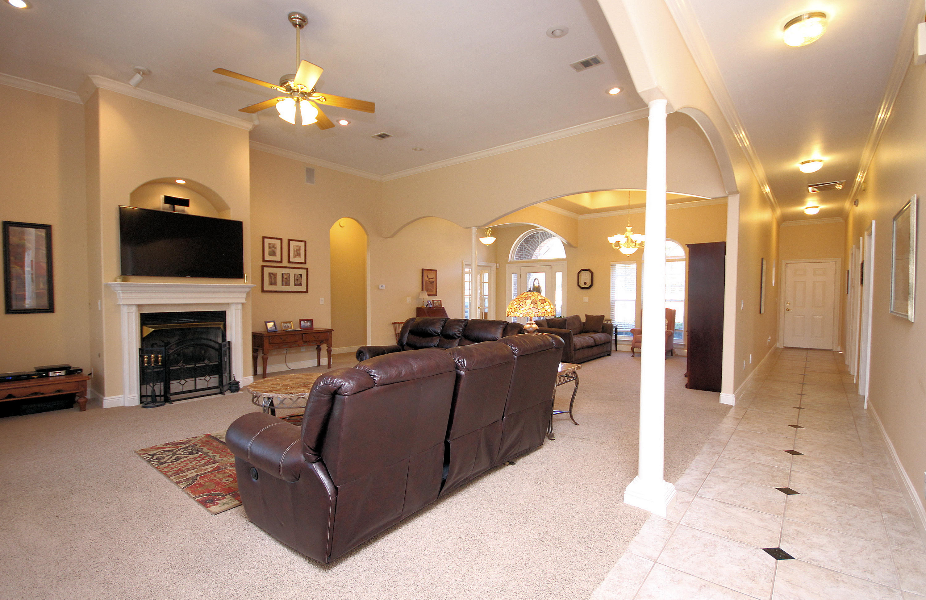 MAGNOLIA LAKE S/D AT BLUEWATER BAY - Residential