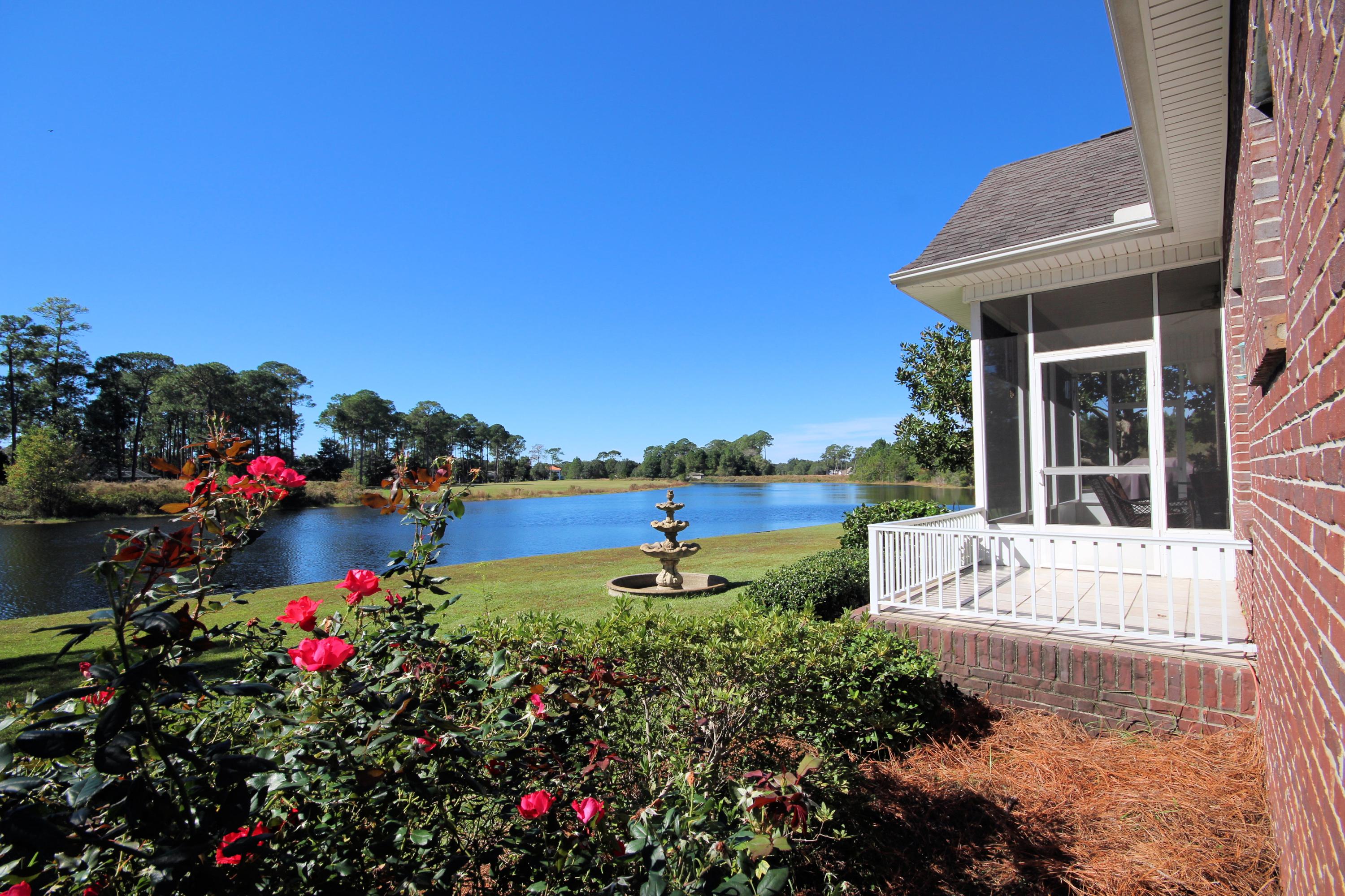 MAGNOLIA LAKE S/D AT BLUEWATER BAY - Residential