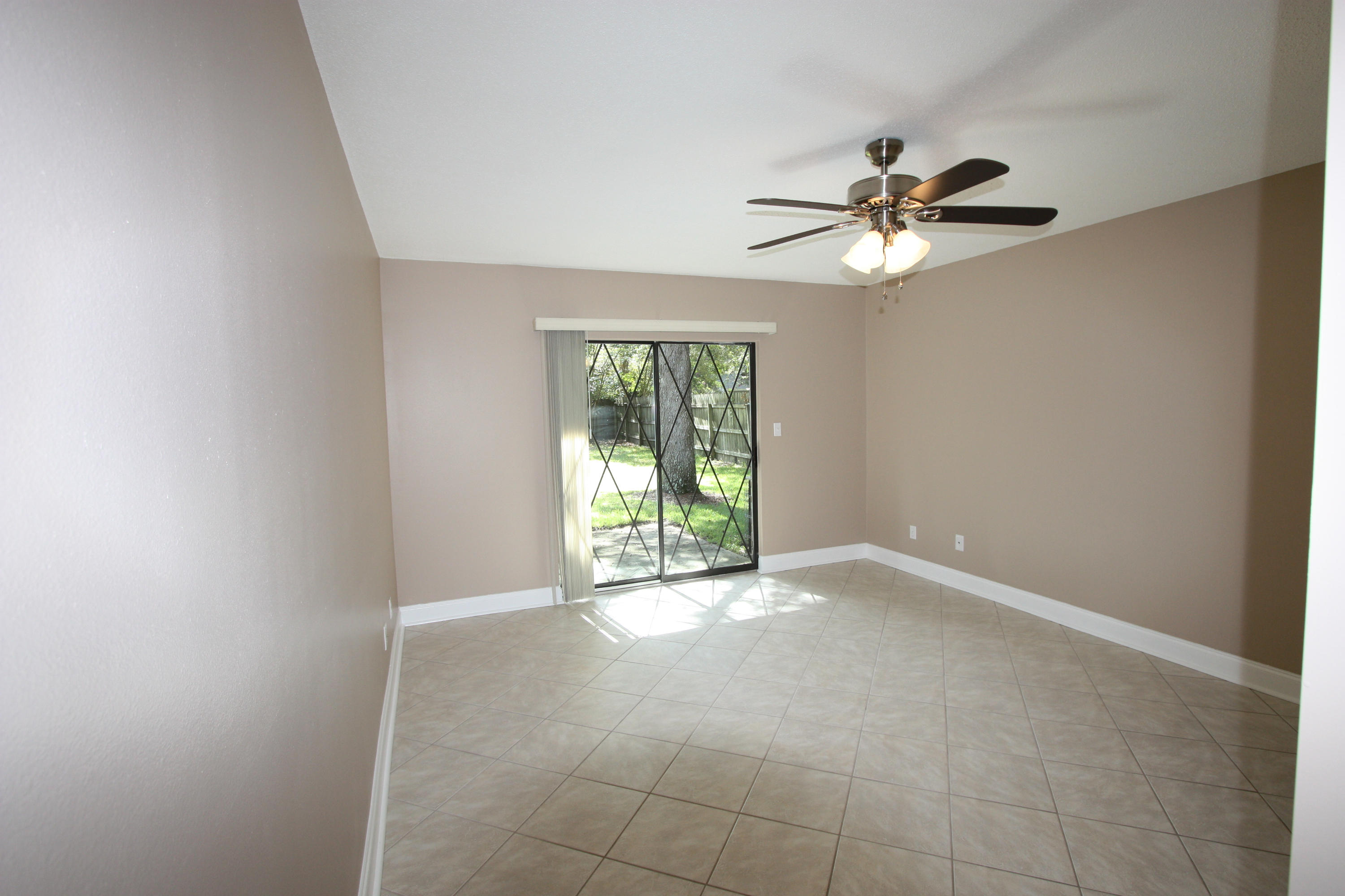 BLUEWATER BAY VILLAGE 1B - Residential