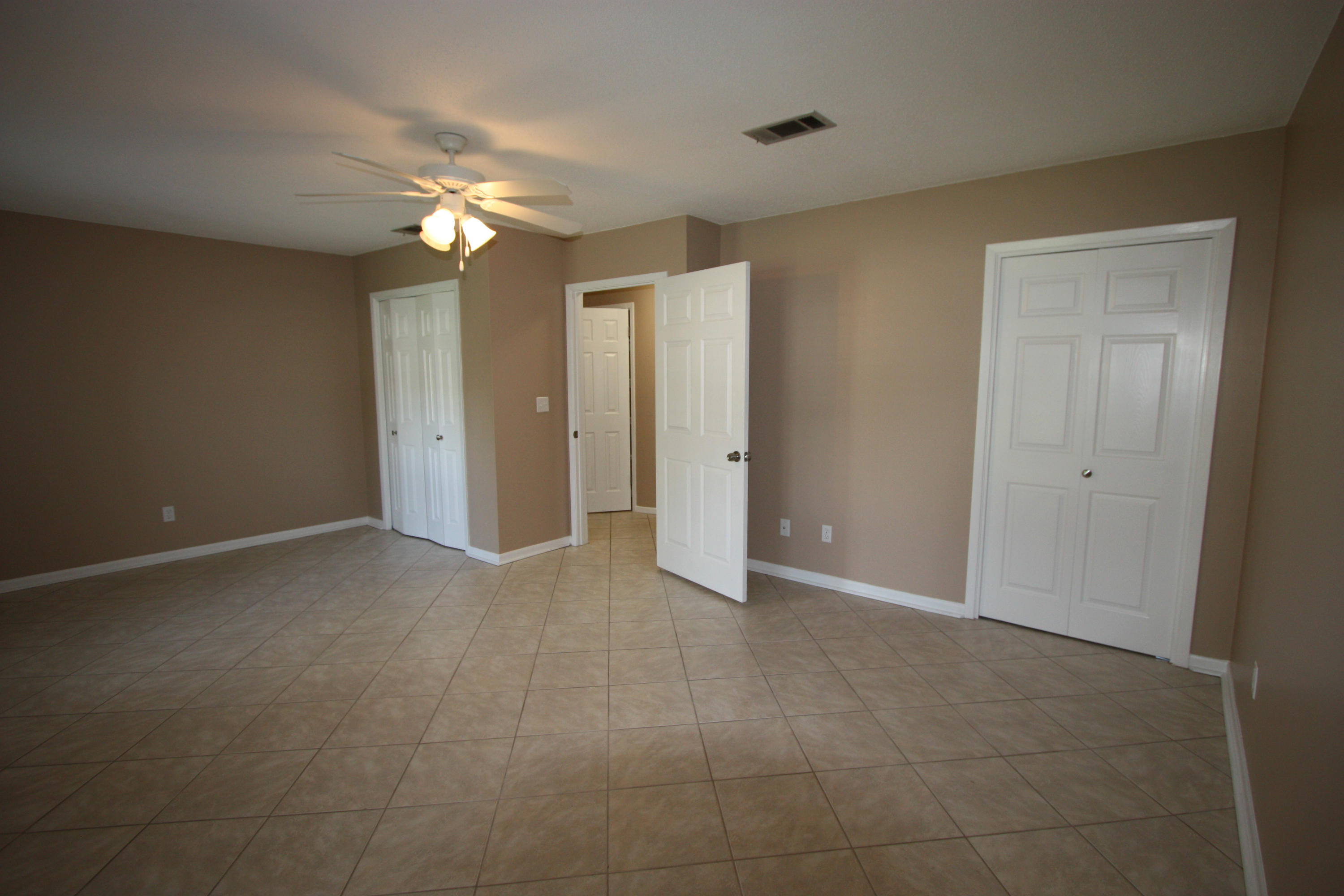 BLUEWATER BAY VILLAGE 1B - Residential