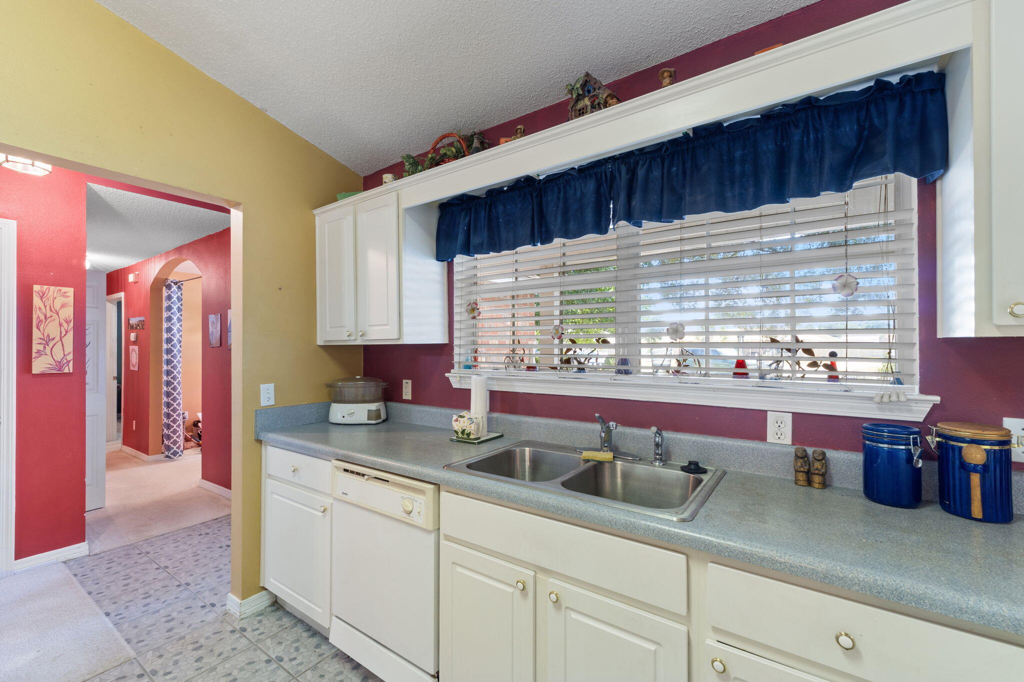 WOODBURY FOREST - Residential