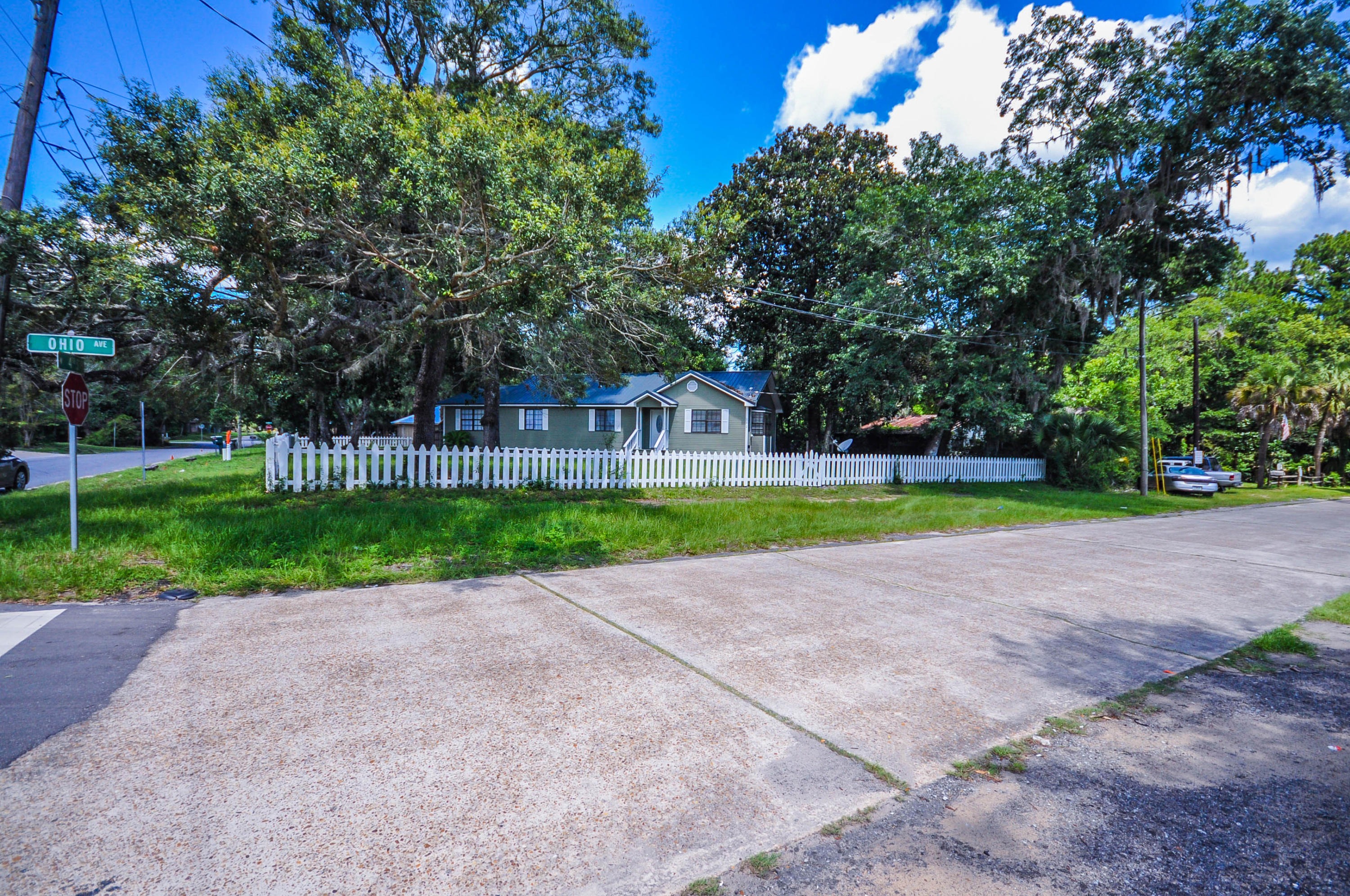 LYNN HAVEN - Residential