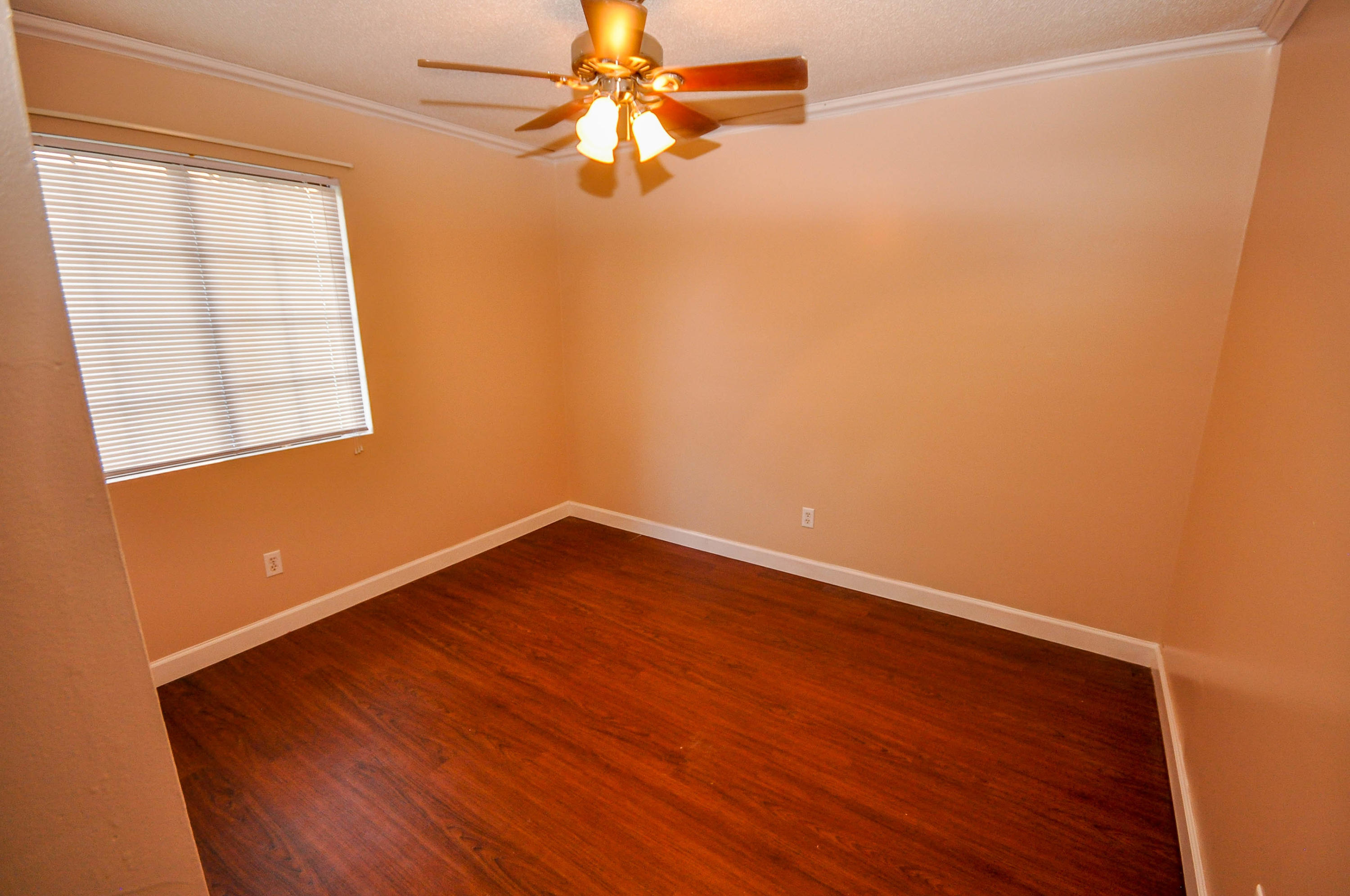 LYNN HAVEN - Residential