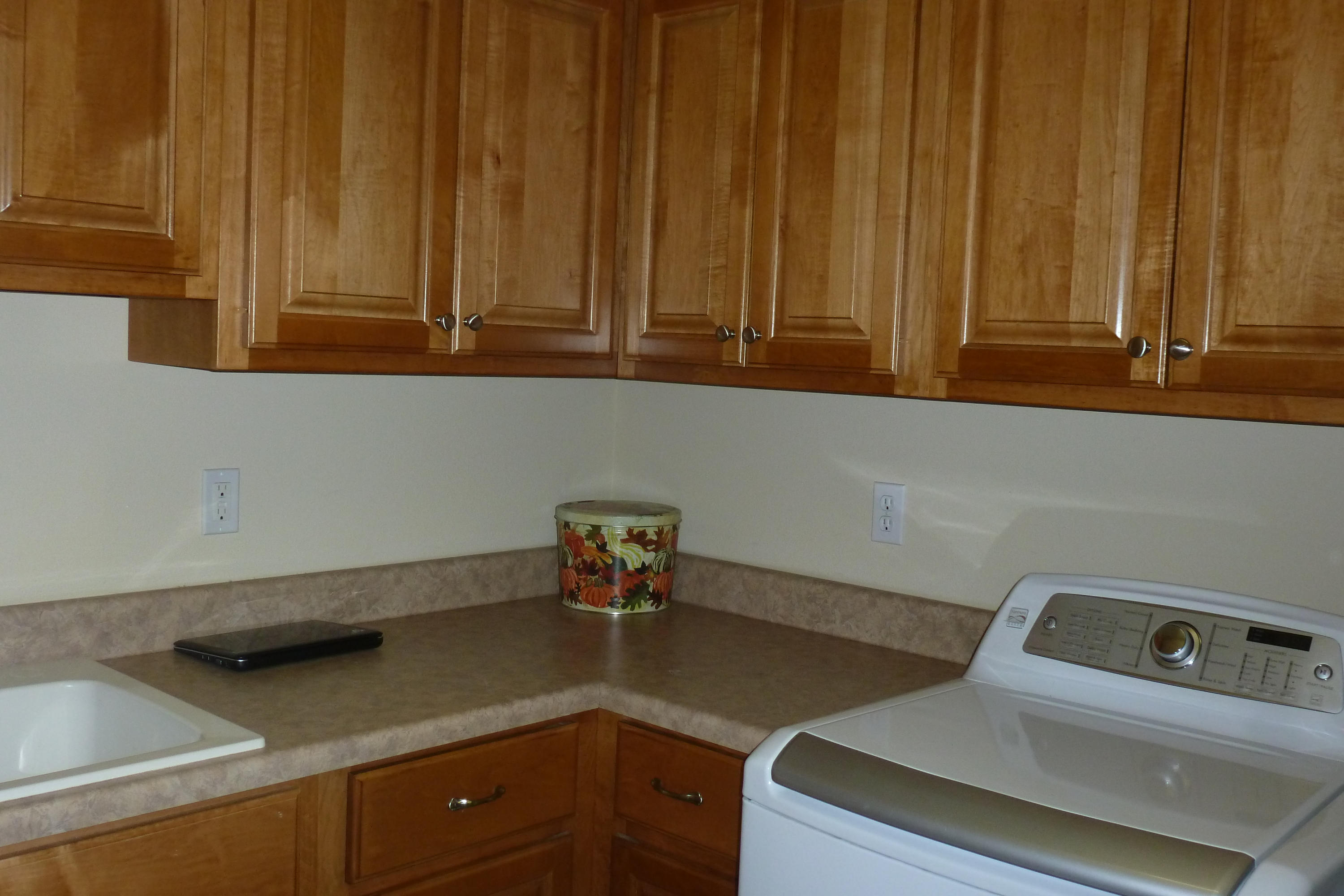 PARKWOOD ESTATES PH 1 BLUEWATER BAY - Residential