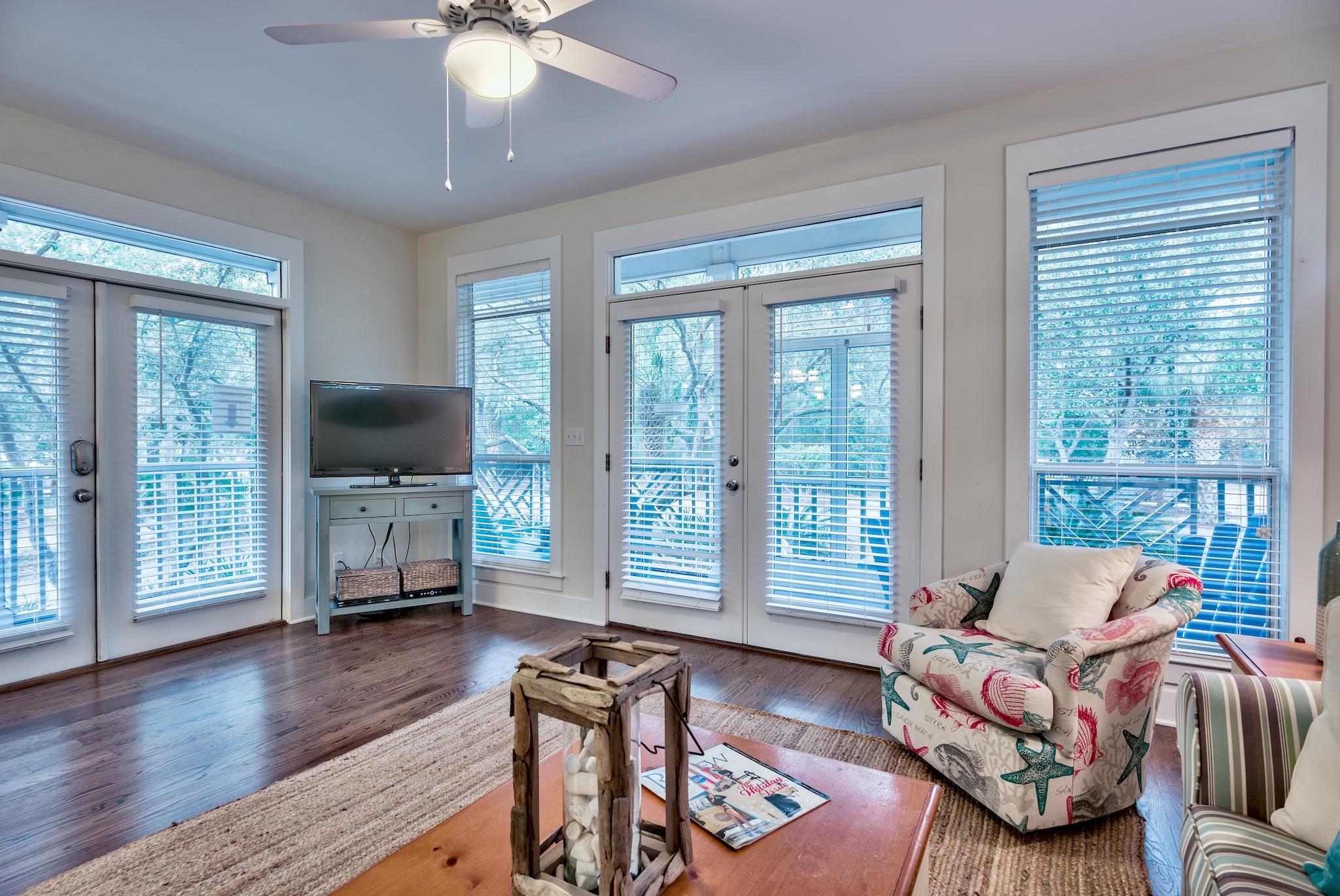 GROVE BY THE SEA - Residential