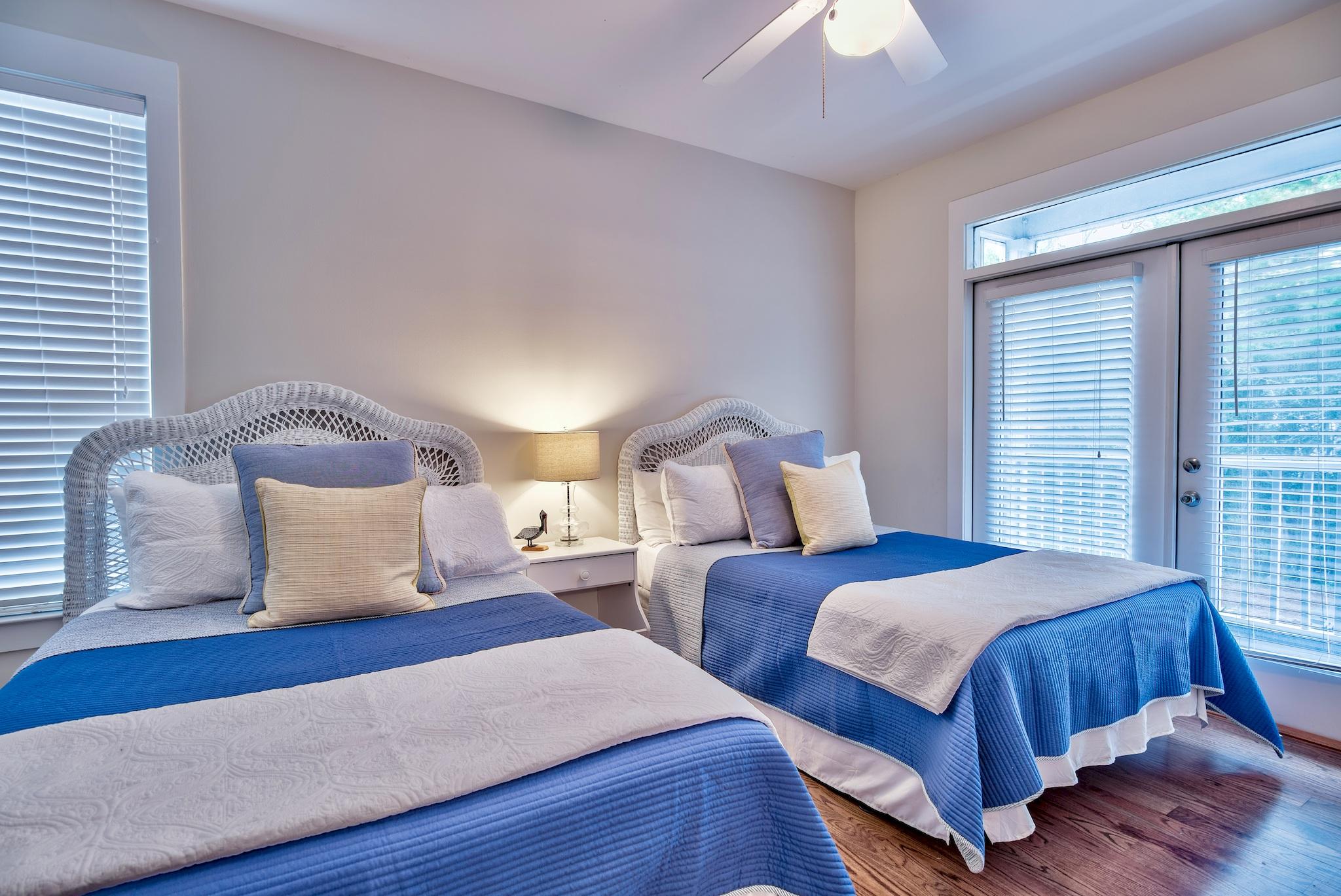 GROVE BY THE SEA - Residential