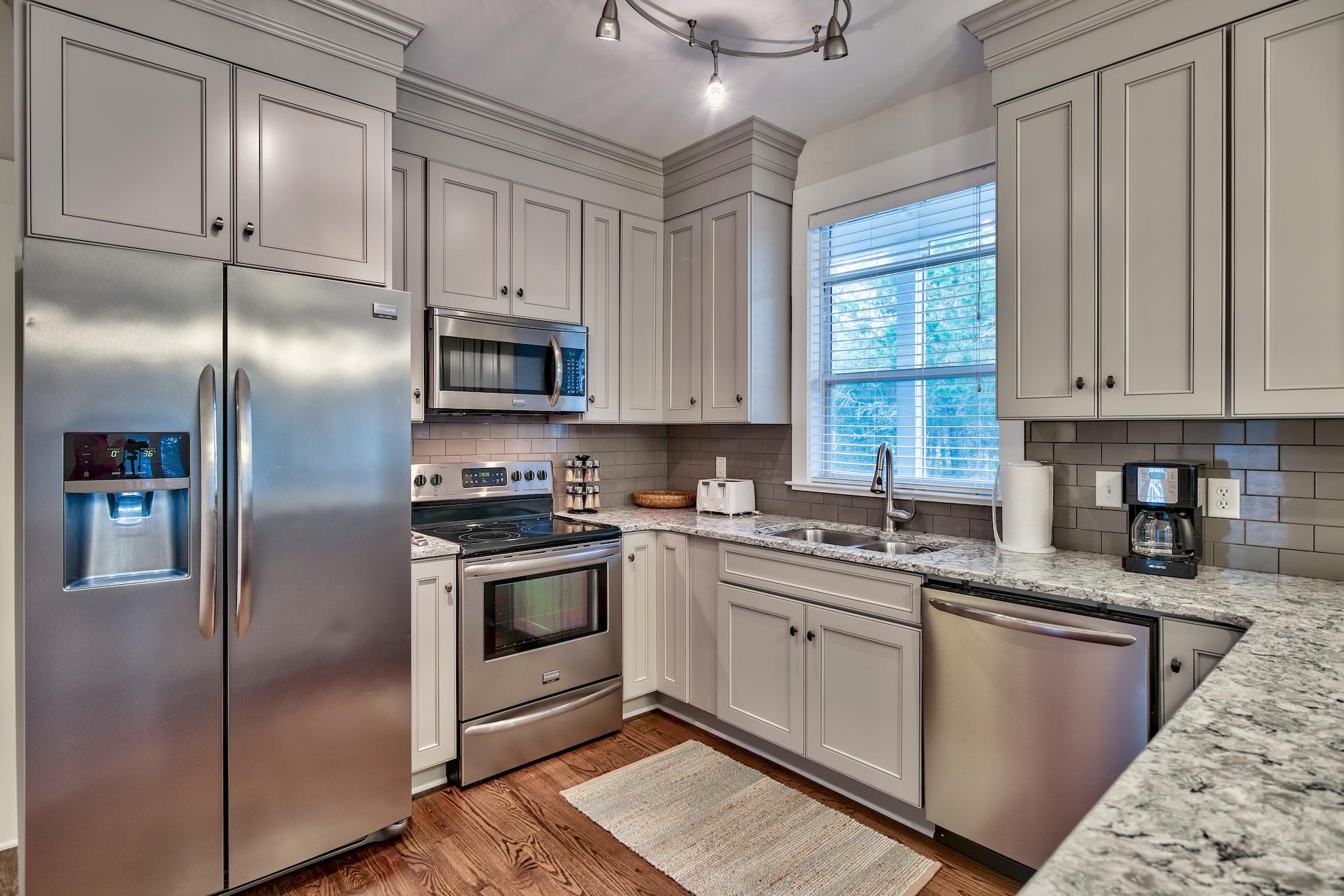 GROVE BY THE SEA - Residential