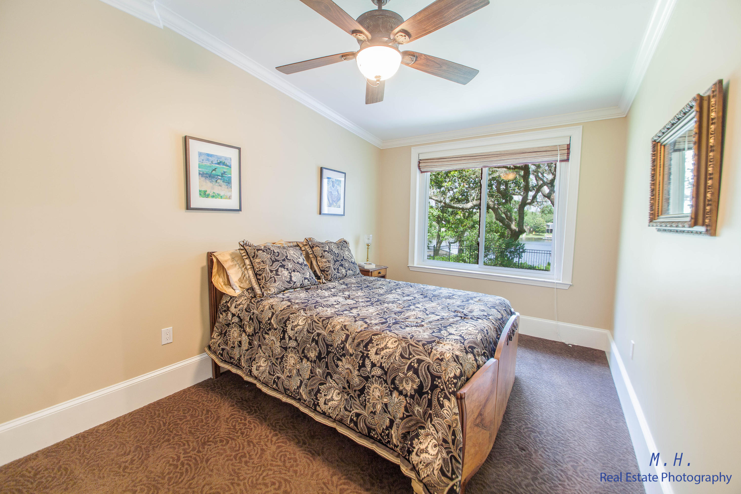 WHISPERING PINES 1ST ADDN - Residential