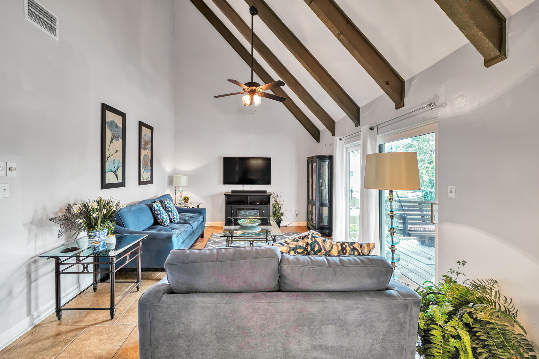 SEASCAPE CONDO GARDEN VILLA - Residential