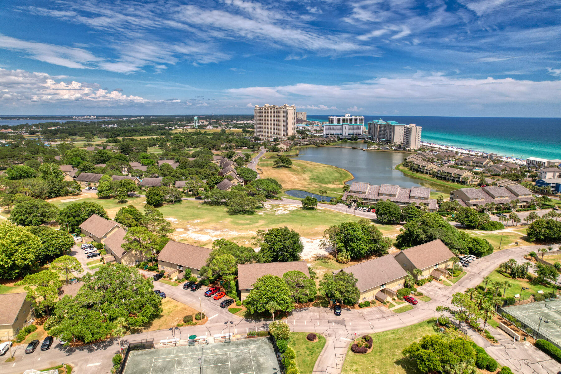SEASCAPE CONDO GARDEN VILLA - Residential