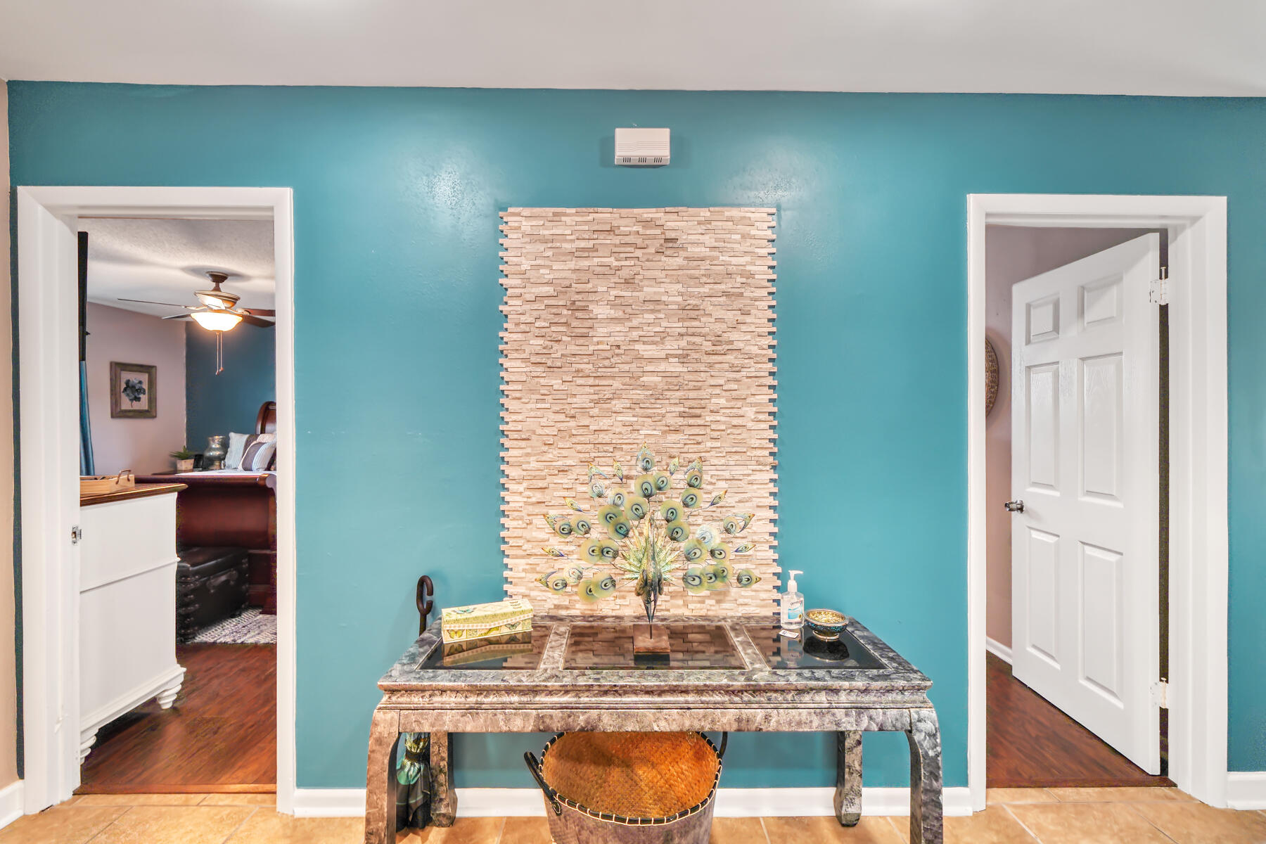 SEASCAPE CONDO GARDEN VILLA - Residential