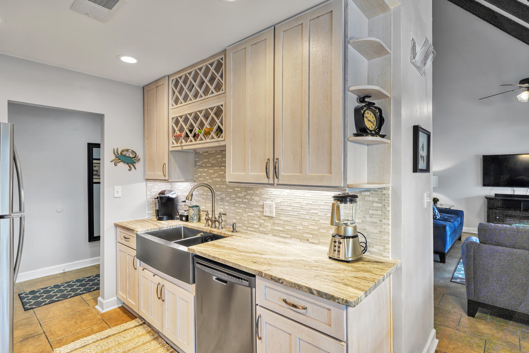 SEASCAPE CONDO GARDEN VILLA - Residential