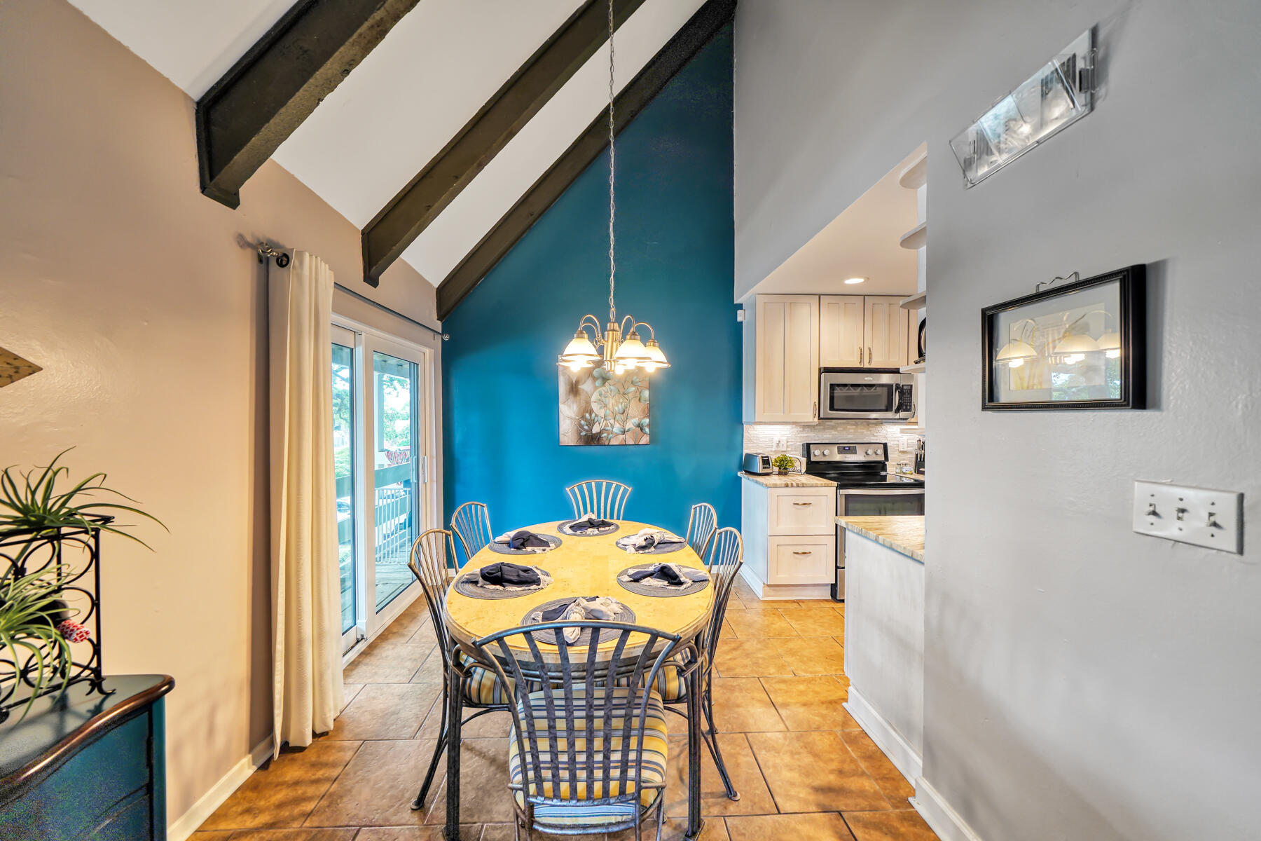 SEASCAPE CONDO GARDEN VILLA - Residential