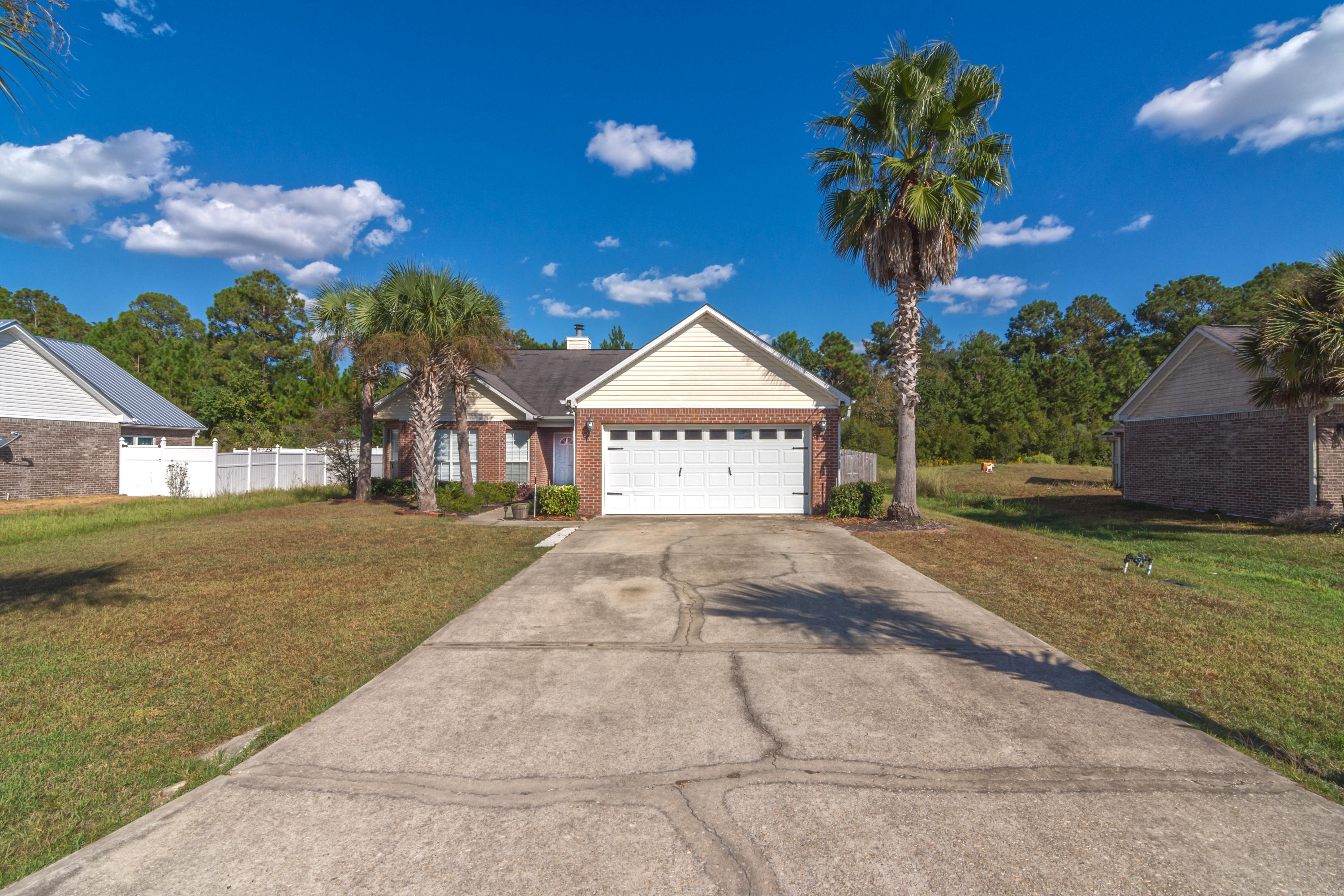 BRANDON OAKS - Residential