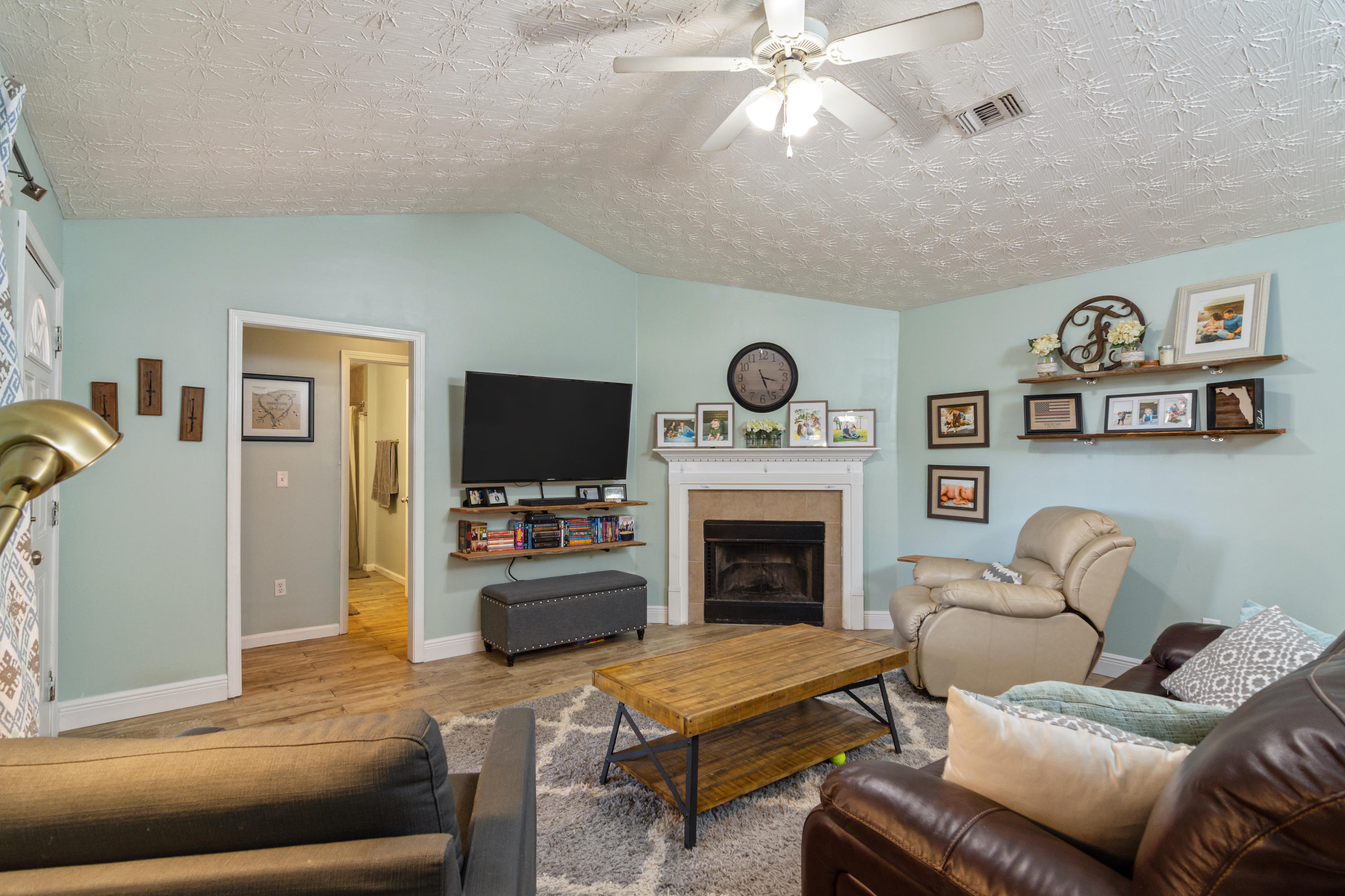 BRANDON OAKS - Residential