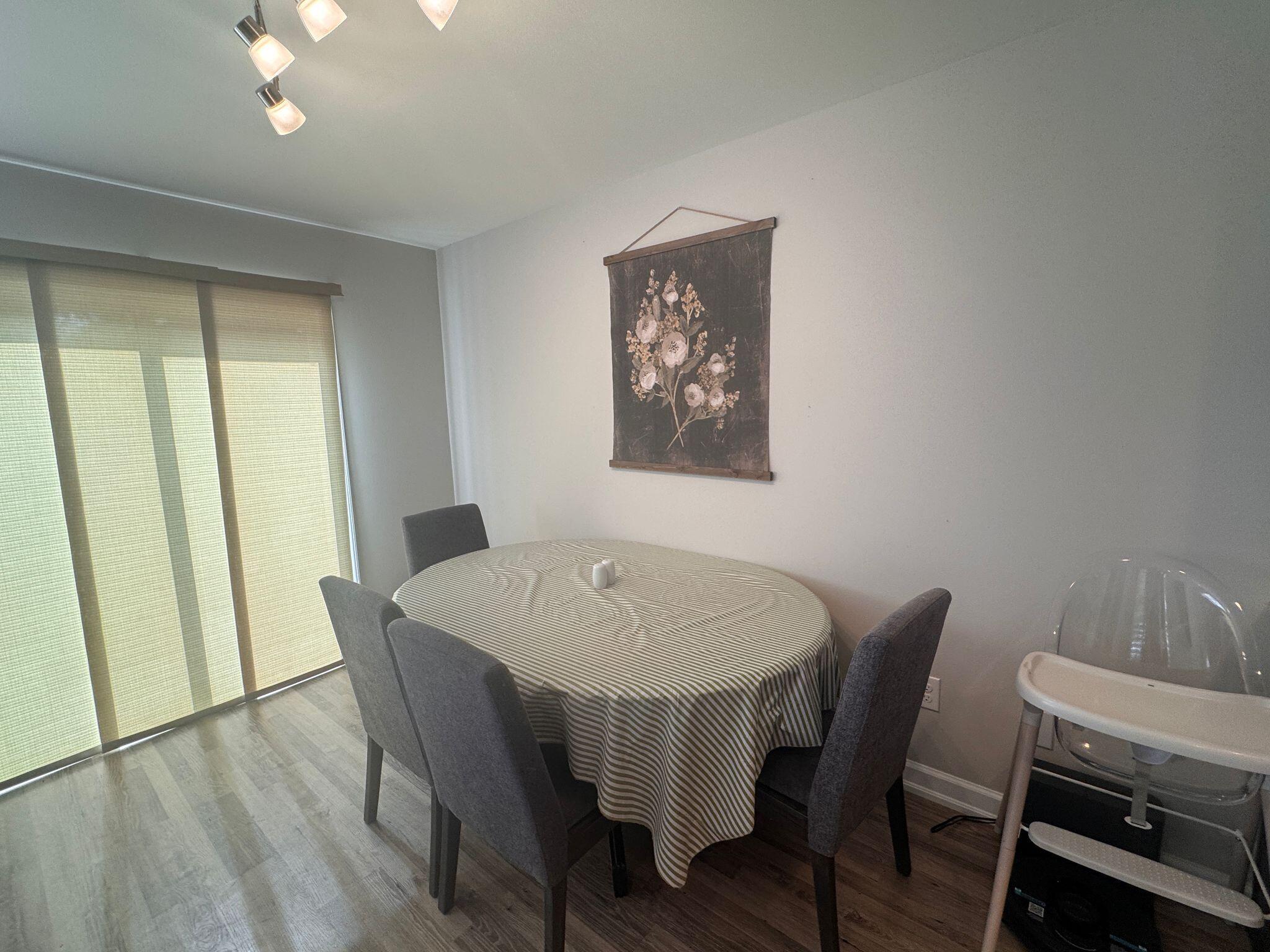 HELMS & ALLEN - Residential Lease