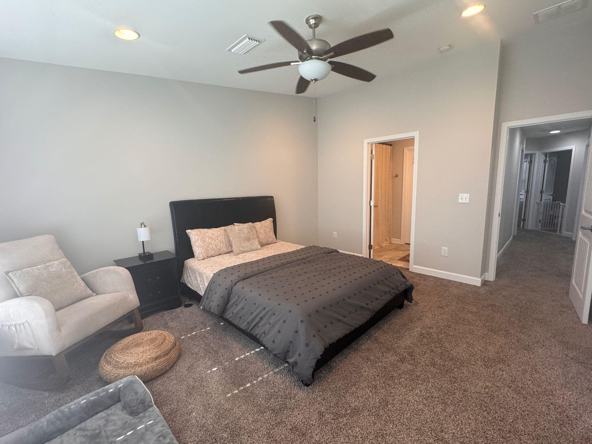 HELMS & ALLEN - Residential Lease