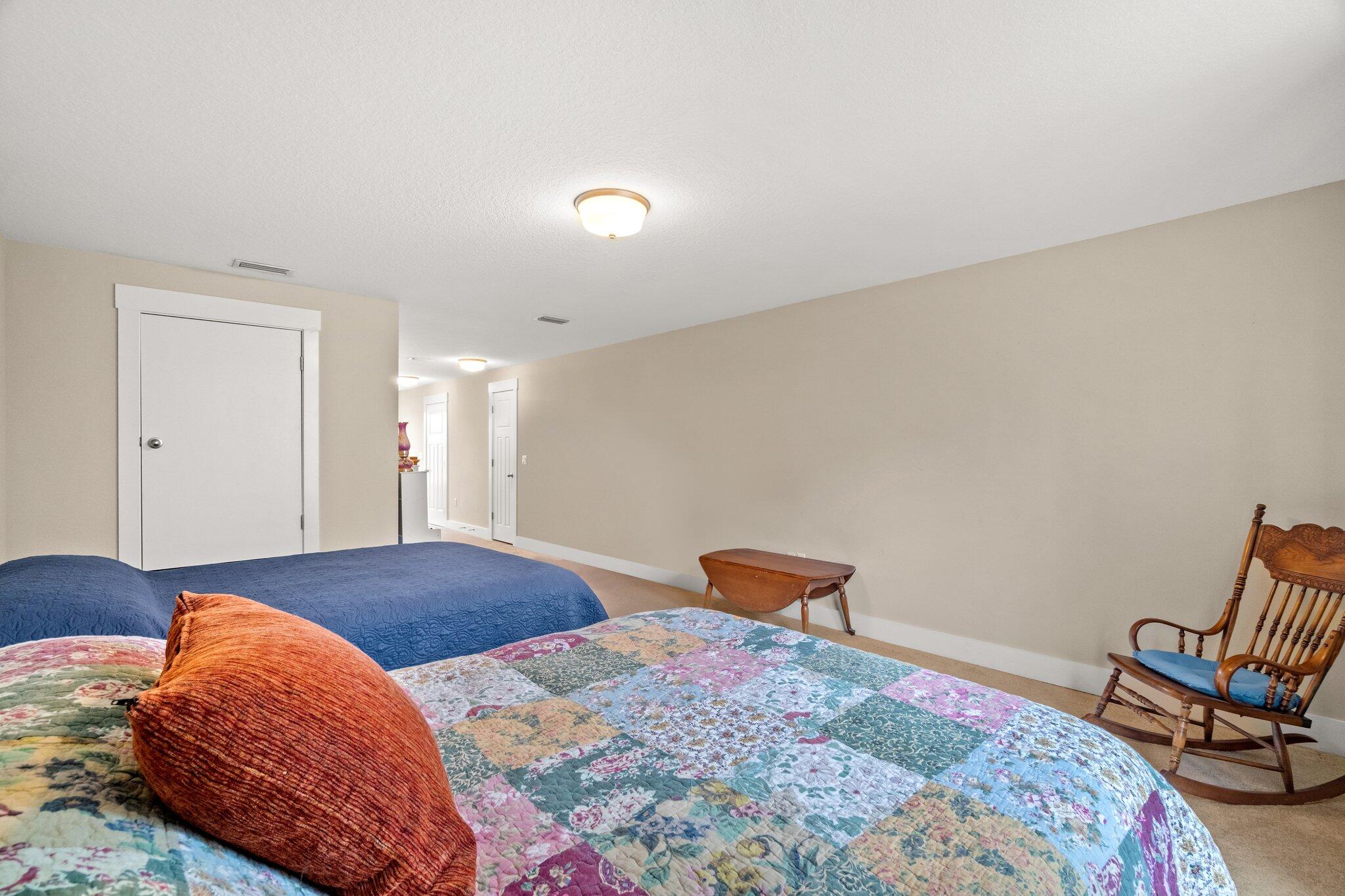 WILD HERON - Residential