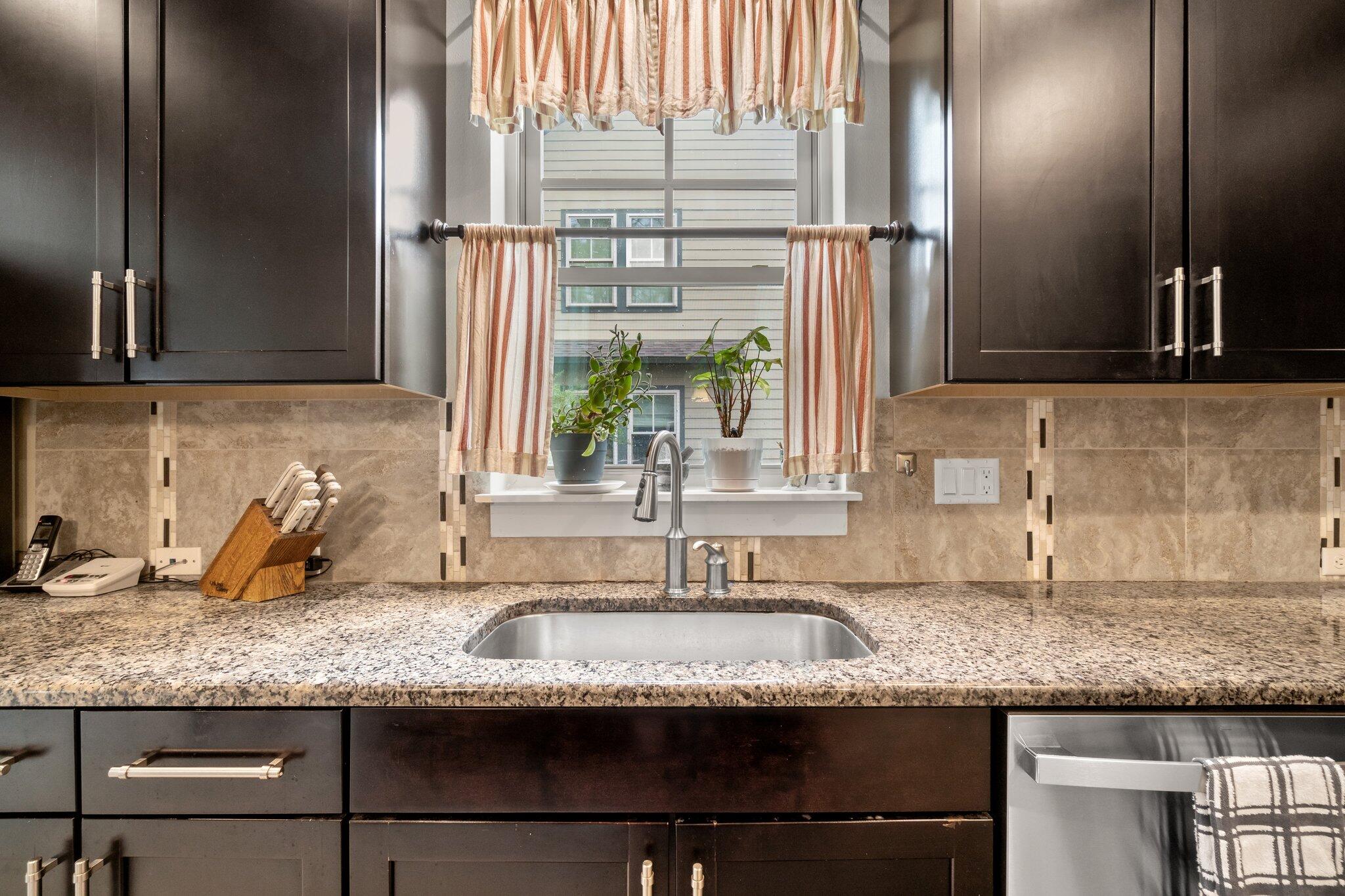 WILD HERON - Residential