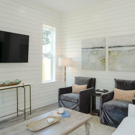 SEA POINTE - Residential