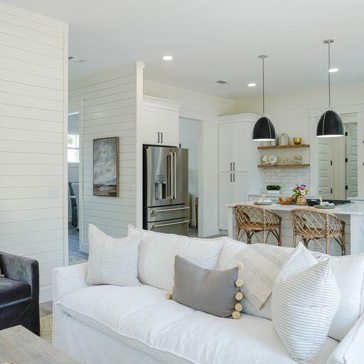 SEA POINTE - Residential