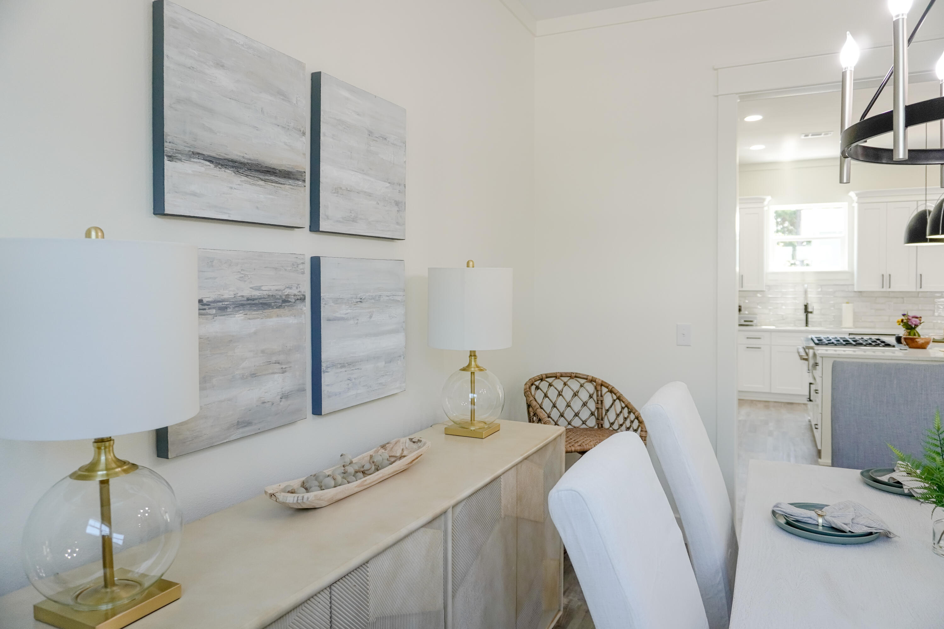 SEA POINTE - Residential
