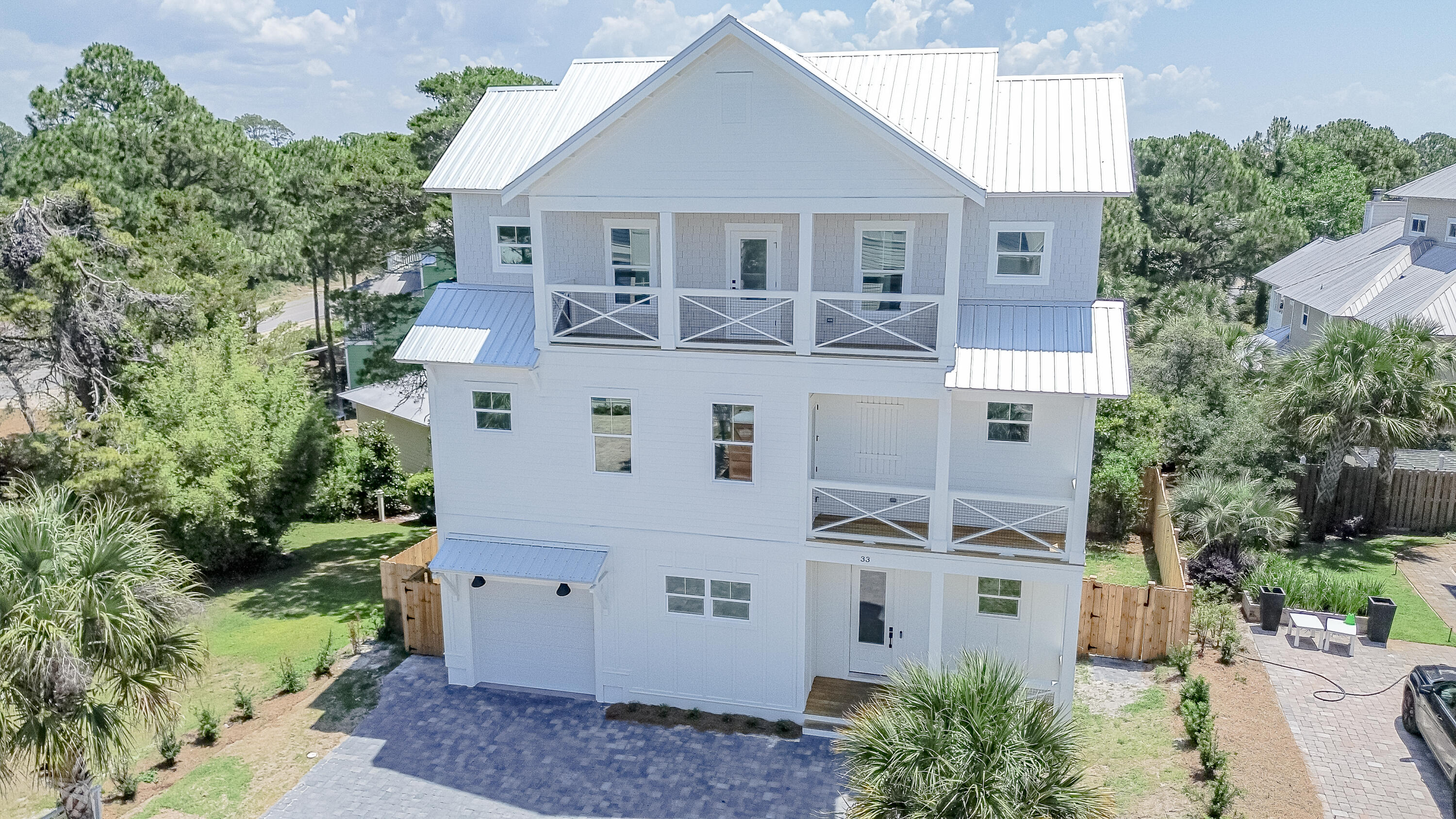 SEA POINTE - Residential