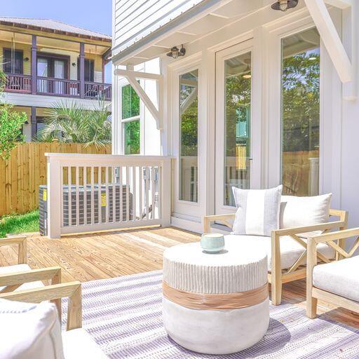 SEA POINTE - Residential