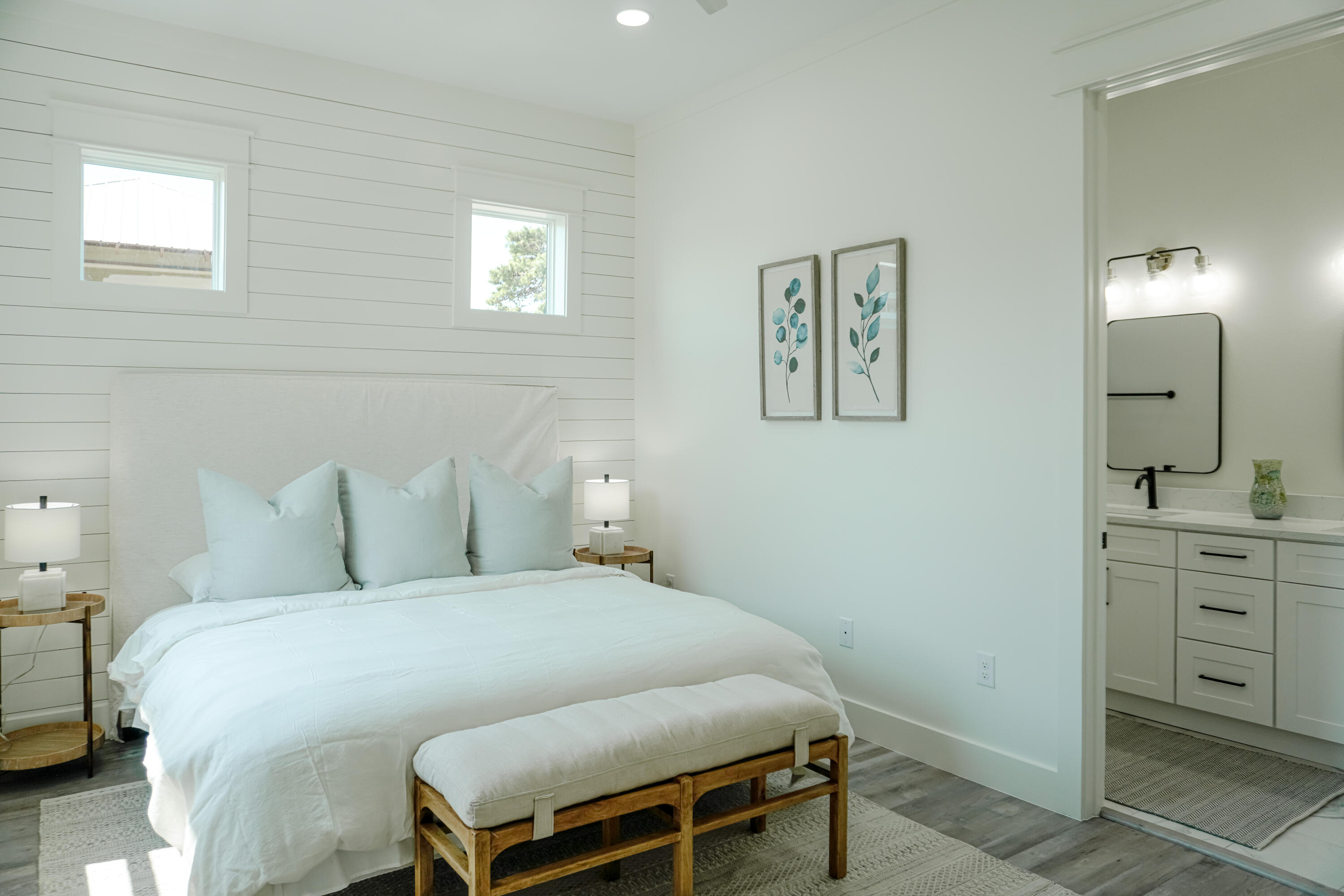 SEA POINTE - Residential
