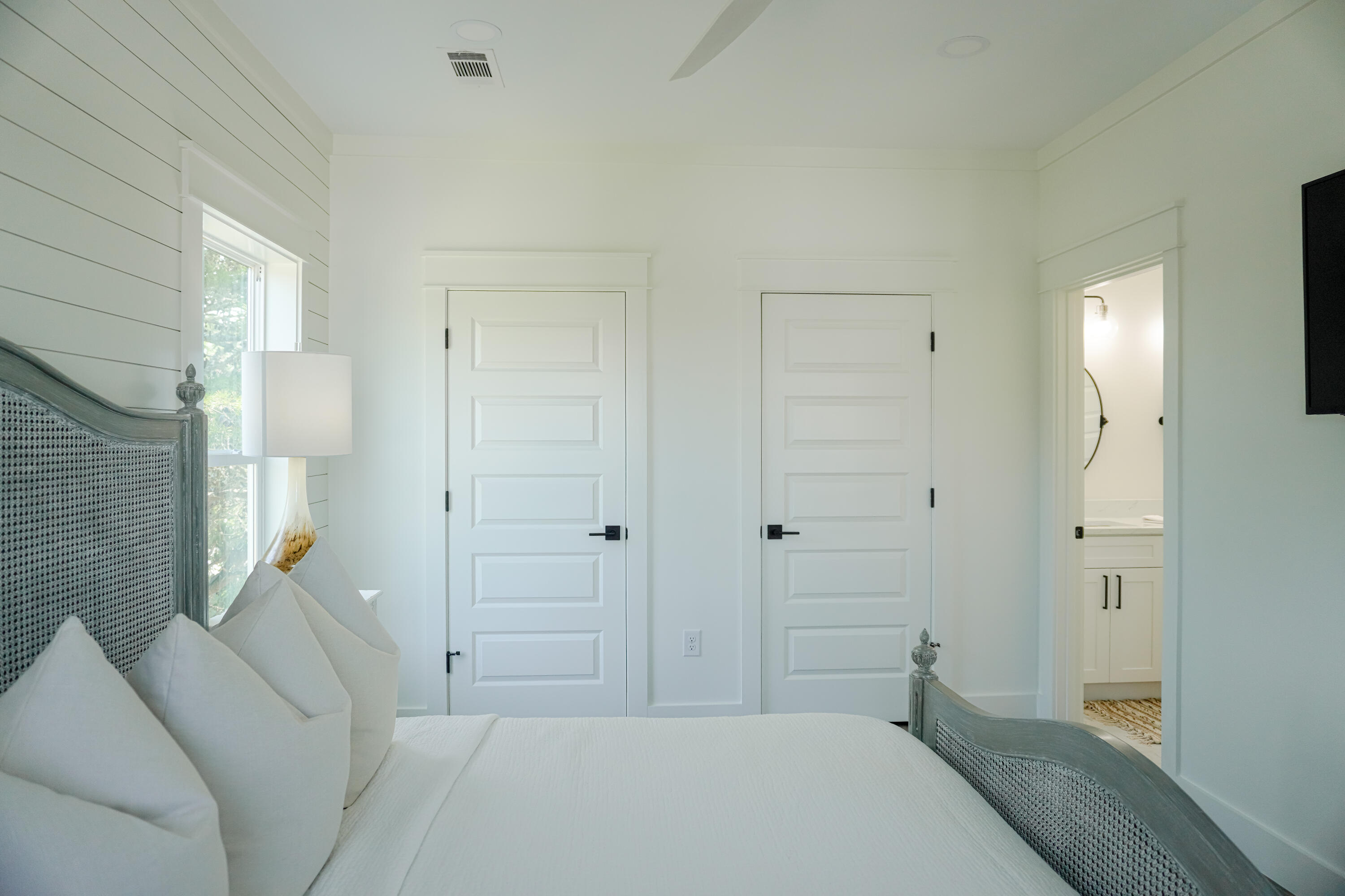 SEA POINTE - Residential