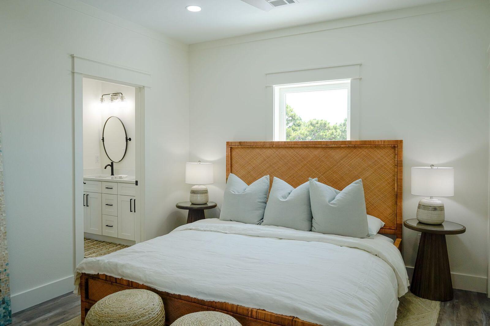 SEA POINTE - Residential